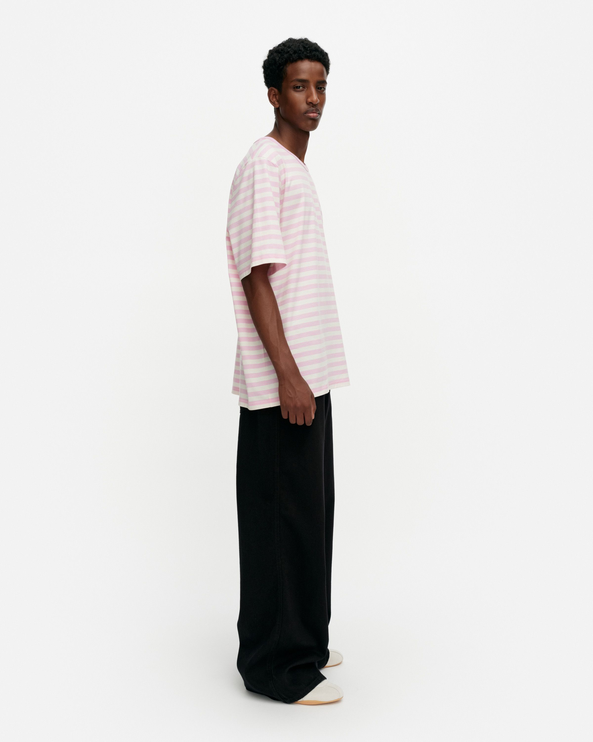 Tasaraita Unisex Unikko Kioski jersey shirt light pink, off white