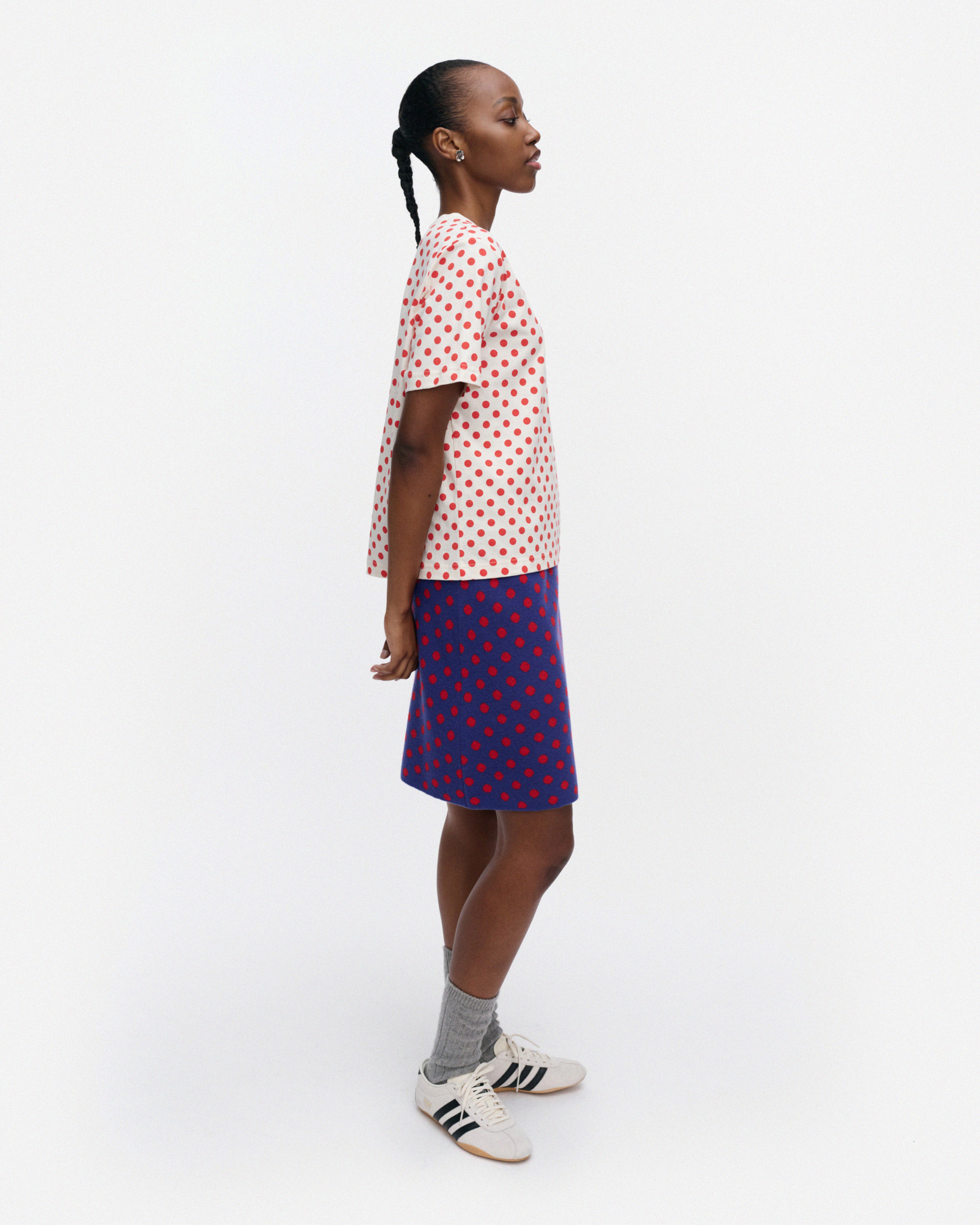 Verkko Pallo, Kioski t-shirt, off white, red,