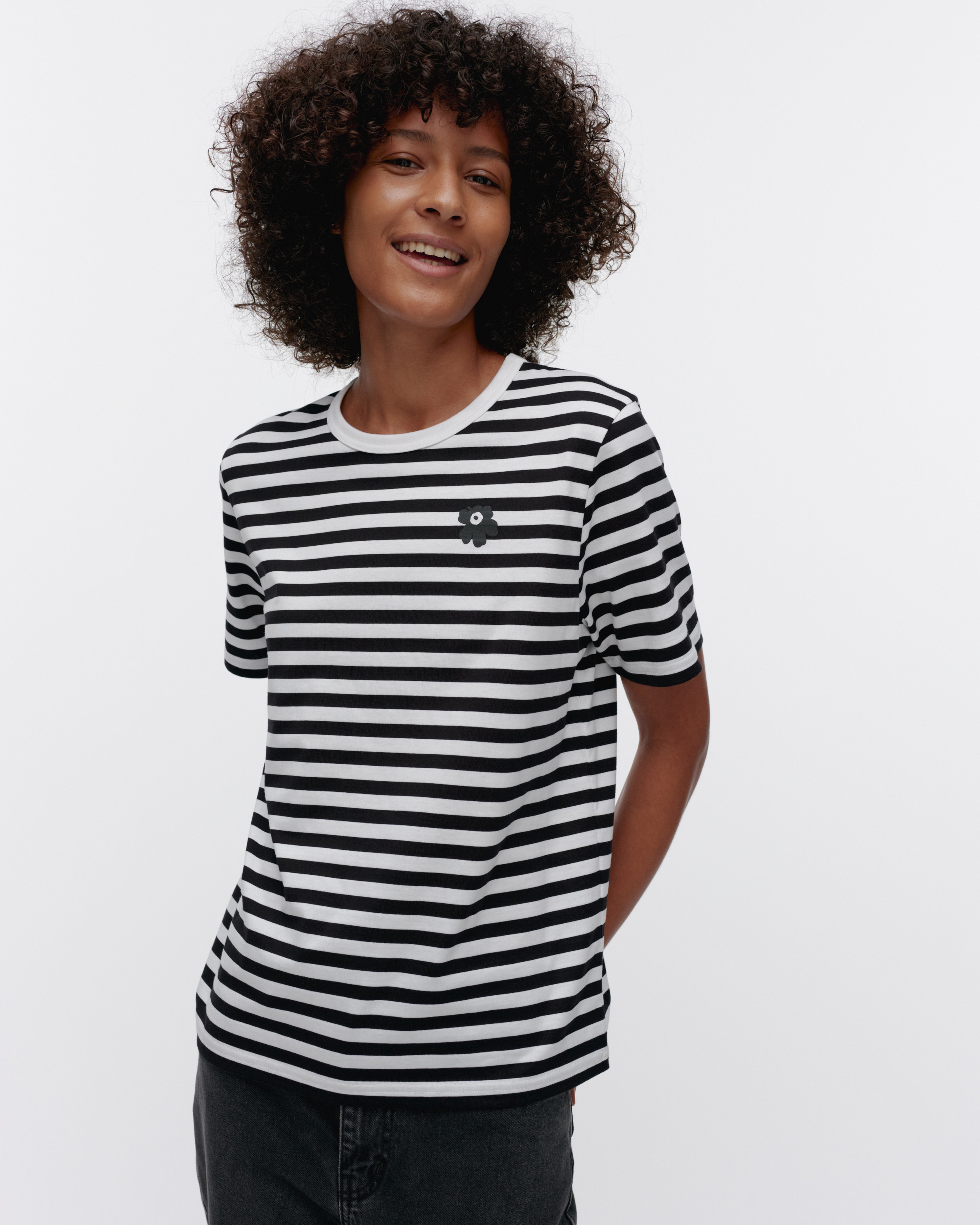 Tasaraita Unikko Kioski t-shirt