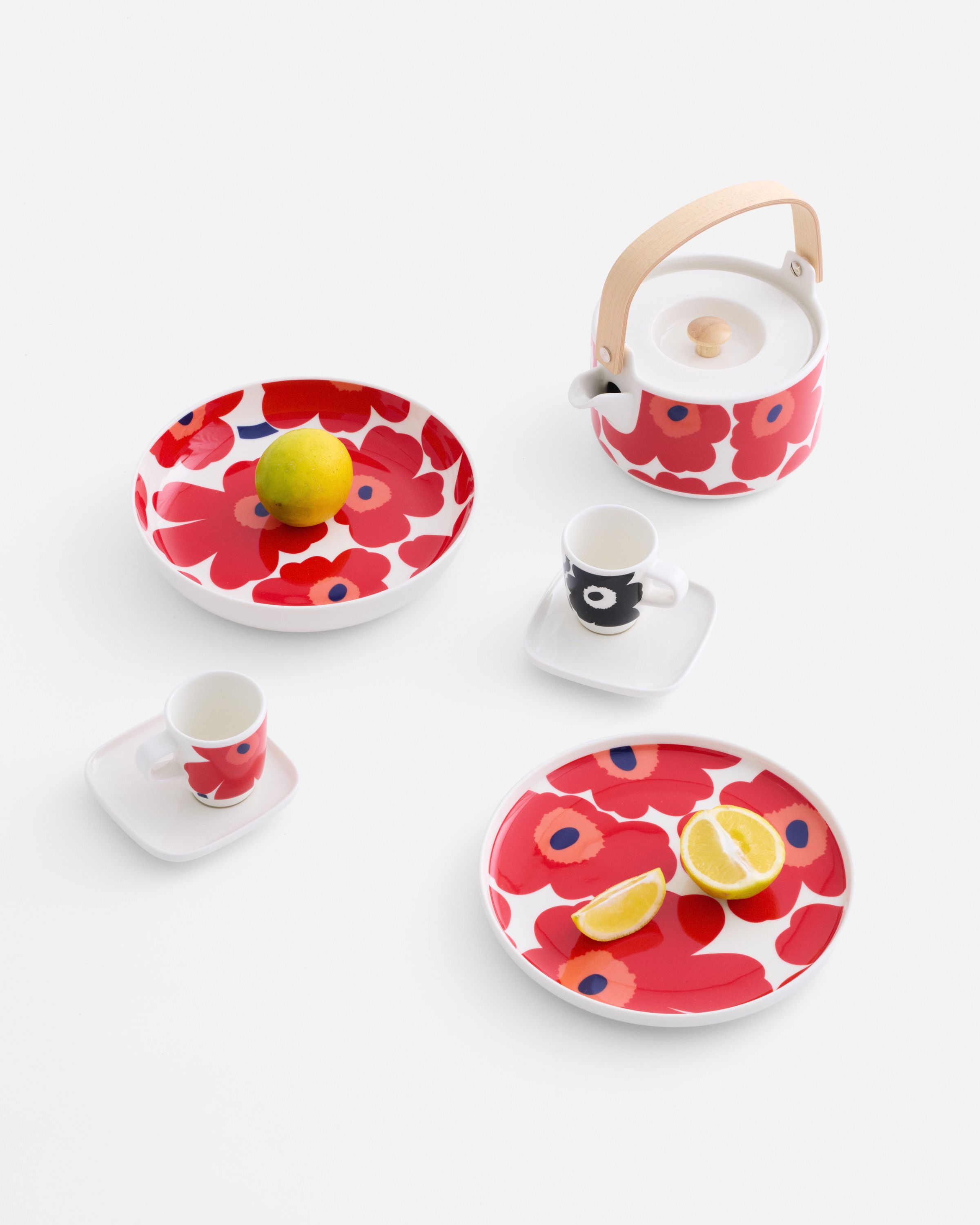 Unikko Serving plate 32 cm | Marimekko