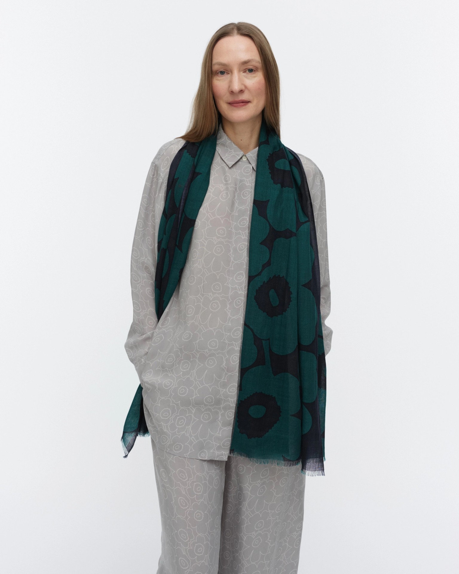 Fiore Unikko, Scarf, dark green, dark navy,