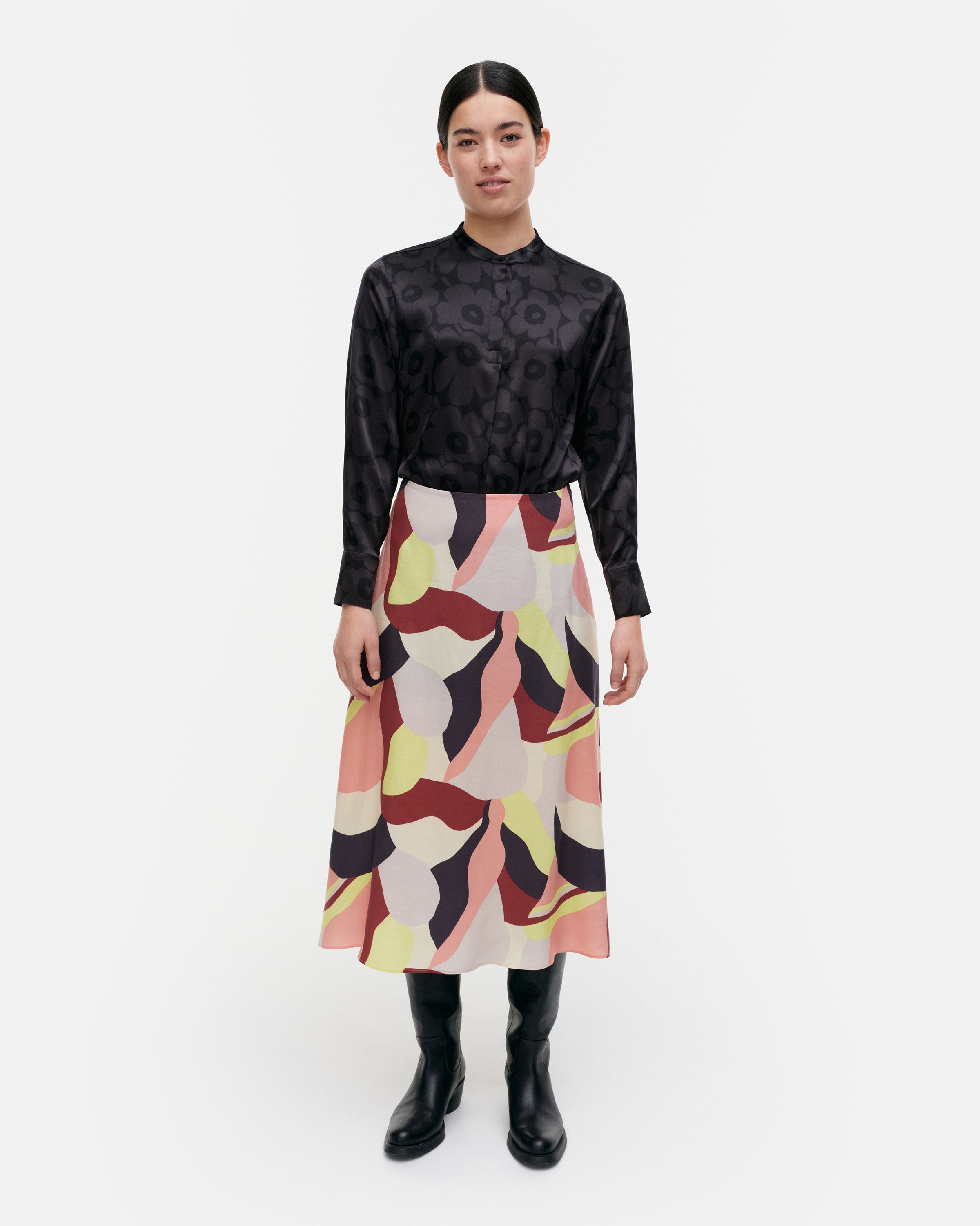 【marimekko】Kreppi Kamelia スカート Kreppi Kamelia Skirt | Marimekko