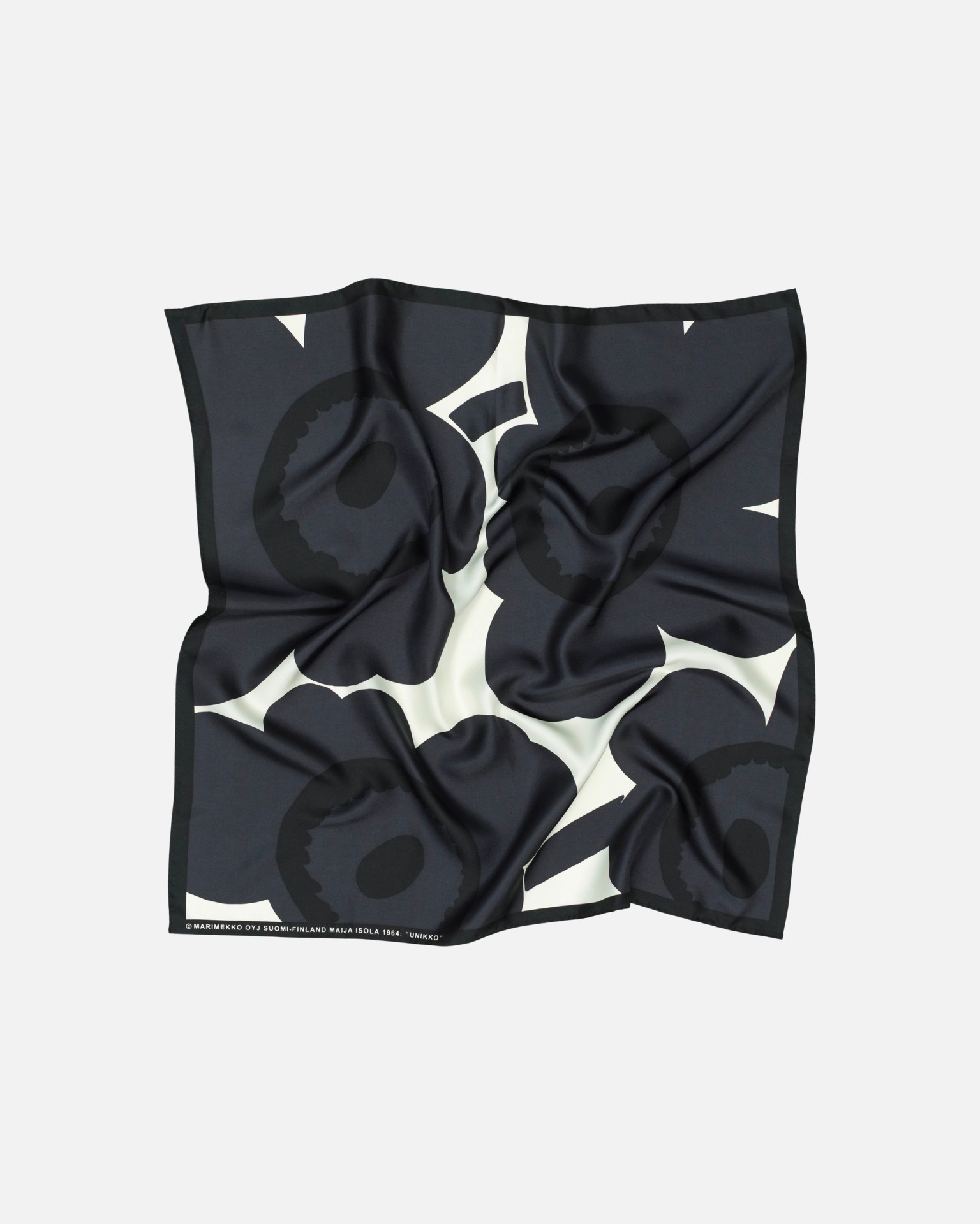Lauhtua Unikko Silk scarf