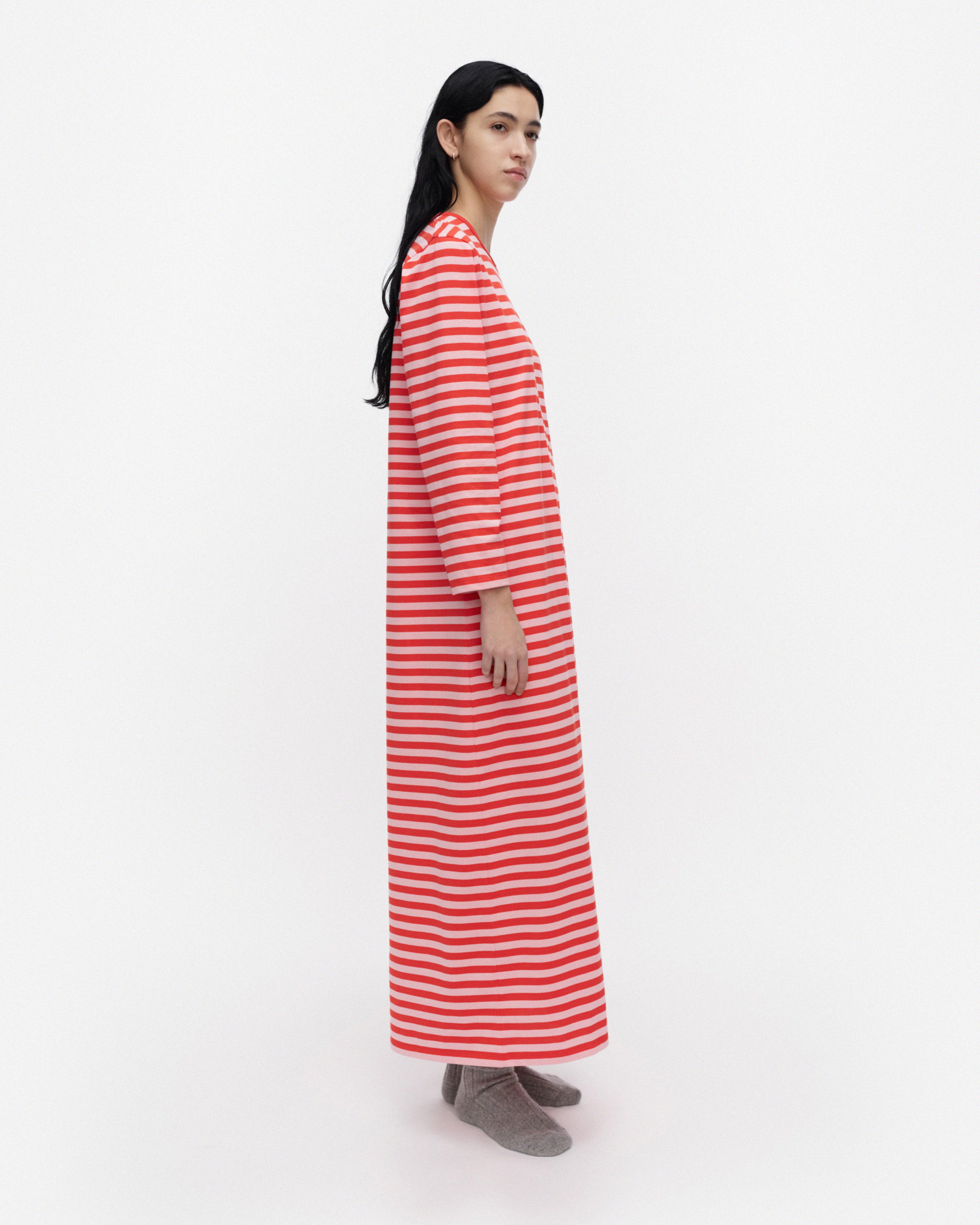 Katju Tasaraita, Nightgown, red, light pink,