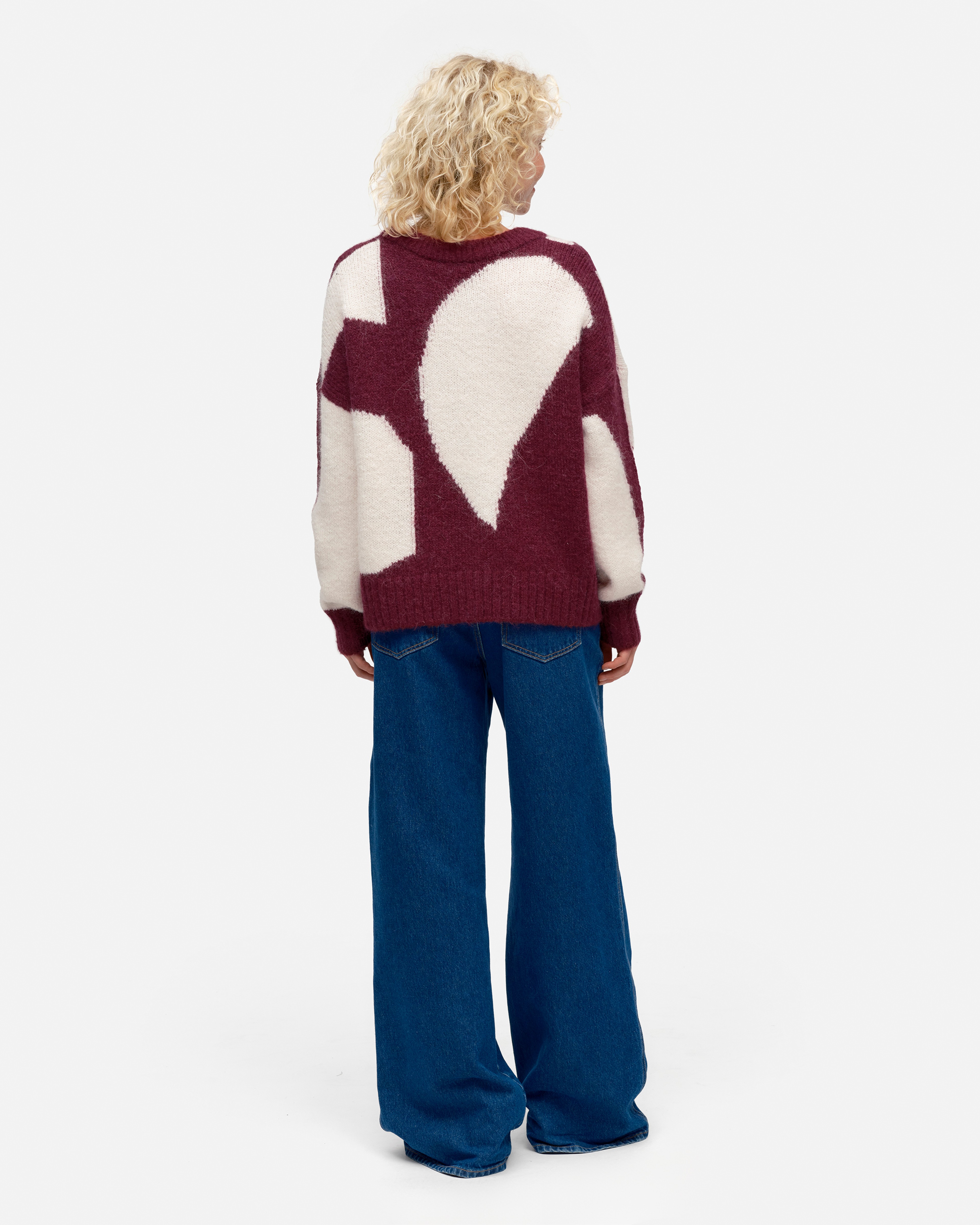 Marey Konkelo, Neulepusero, l.valkoinen, viininpunainen,