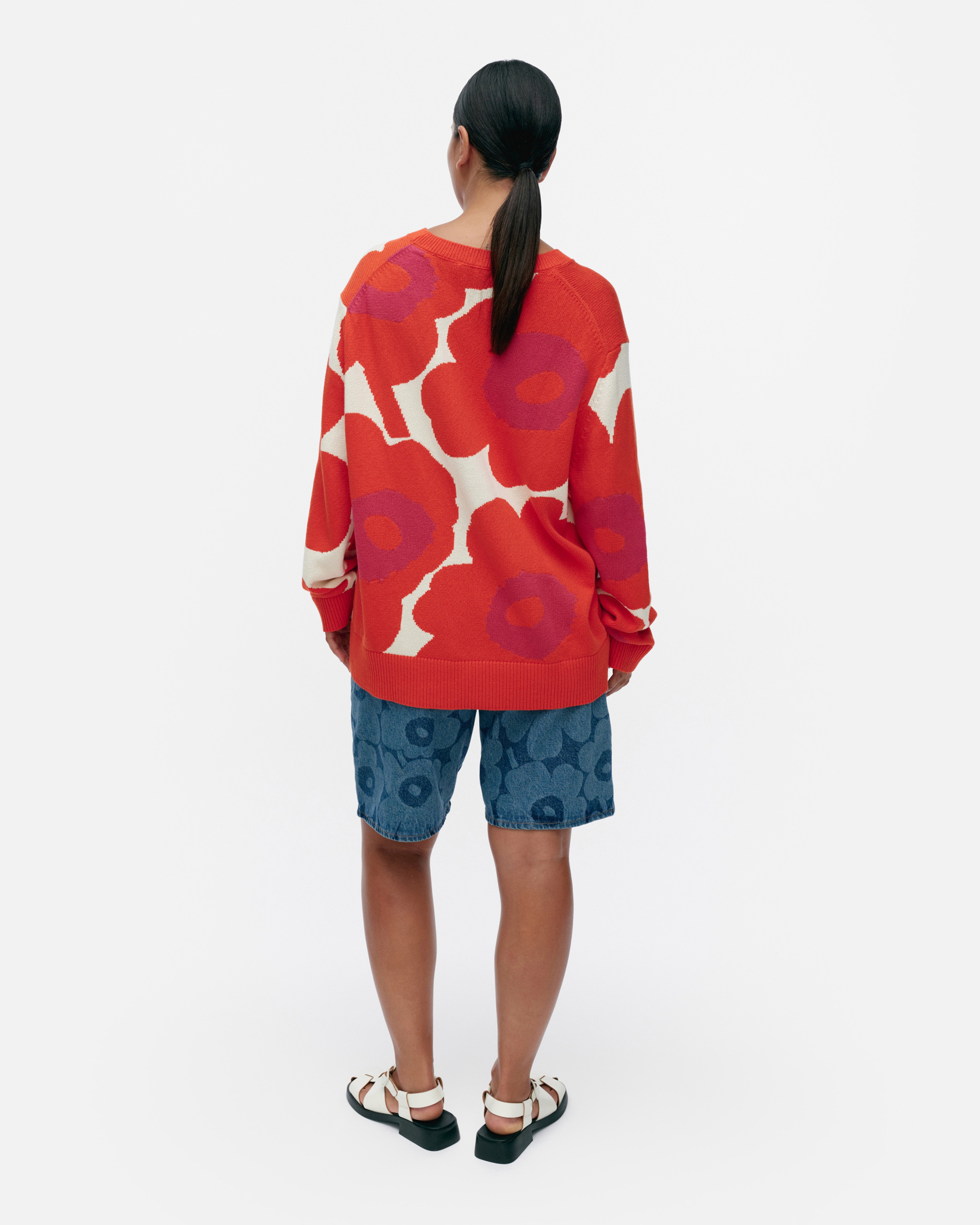 Päivä Unikko, Knitted cotton pullover, orange, off white, fuchsia,