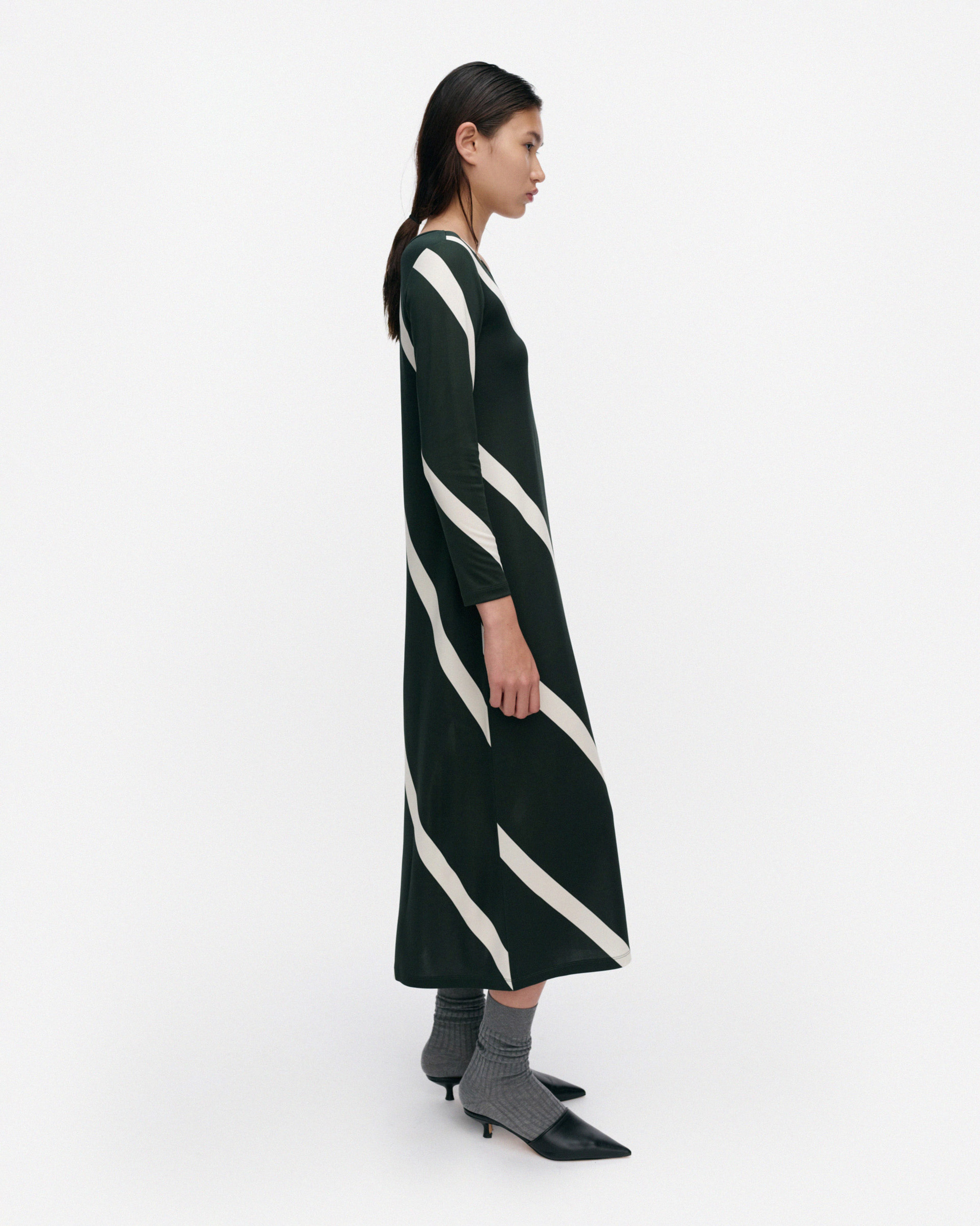 Kasata Basso, Jersey dress, dark green, off white,