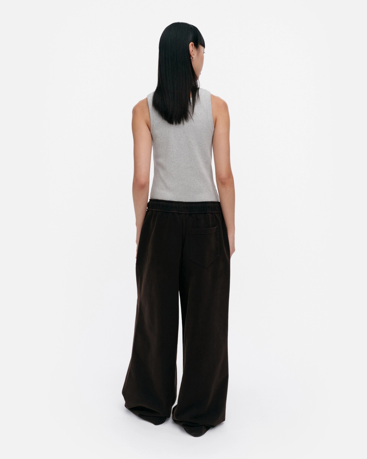Puuska Vihkiruusu placement, Kioski sweatpants, dark brown, grey,