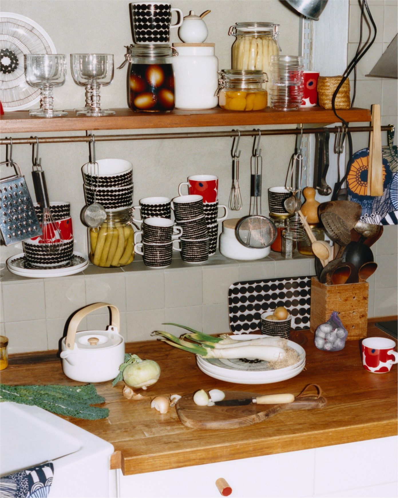 Oiva / Pikku Koppa Serving dish | Marimekko