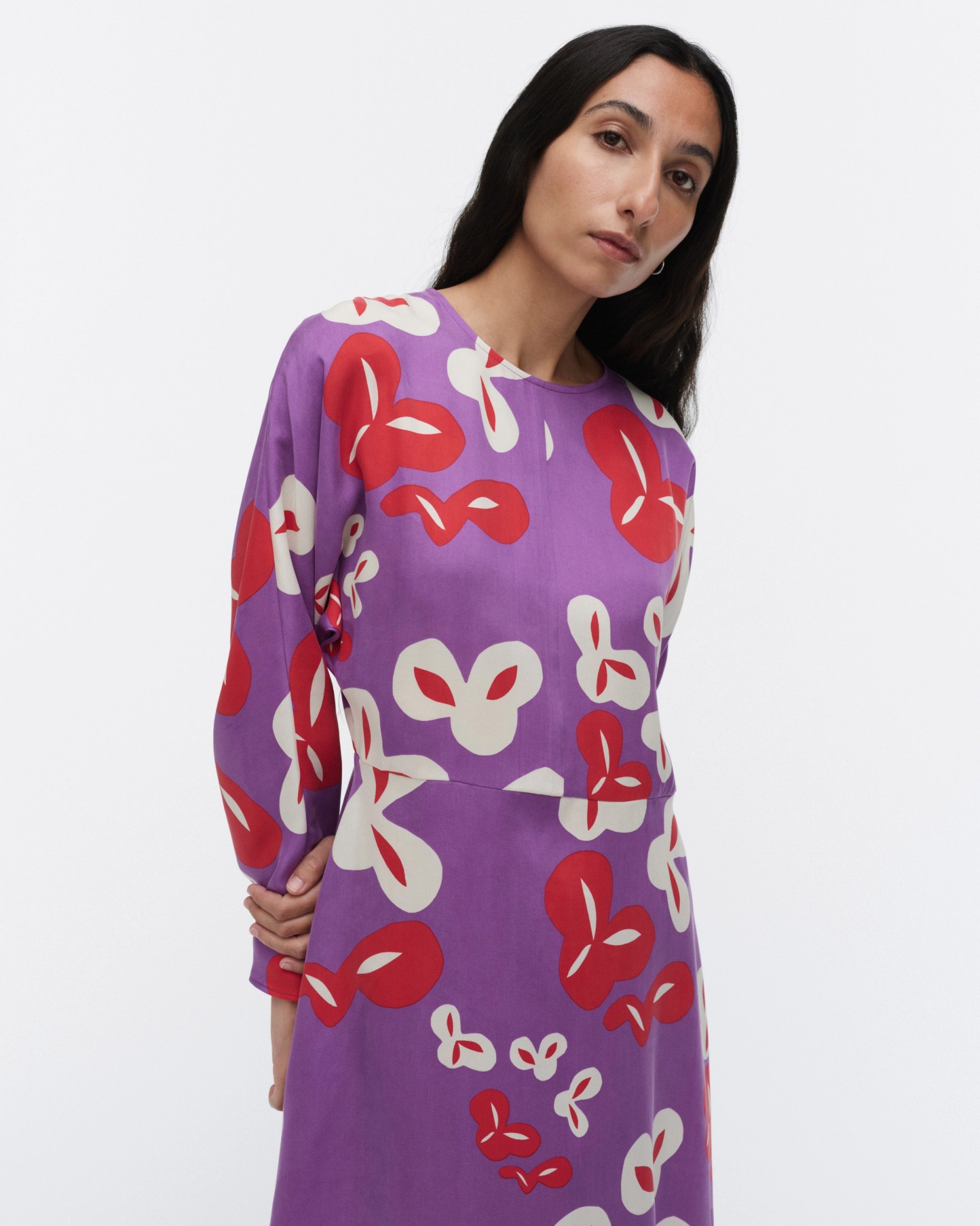 Rytmi Poiminto, Dress, purple, off white, red,