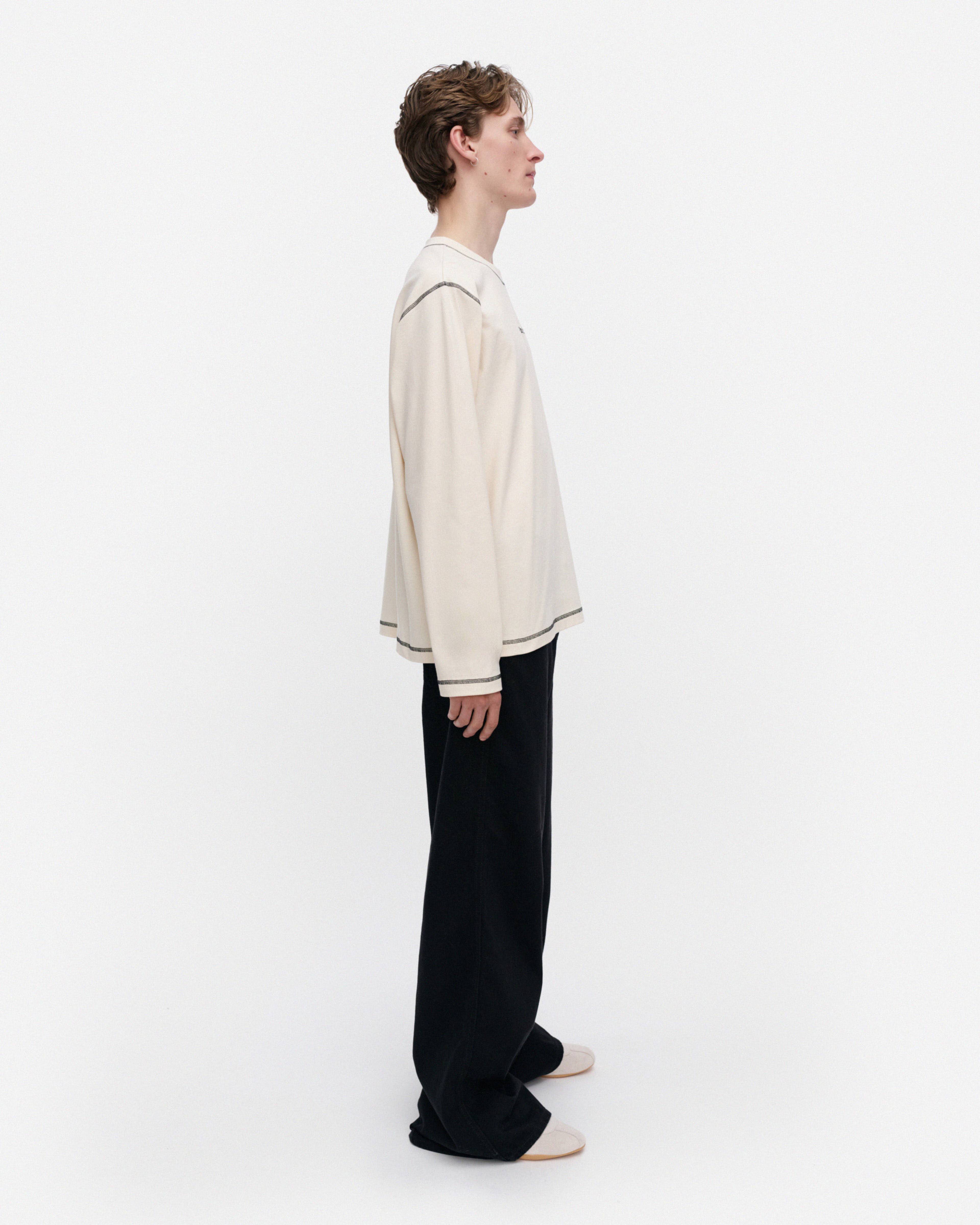 Benkku Logo Placement, Kioski jersey shirt, off white, black,