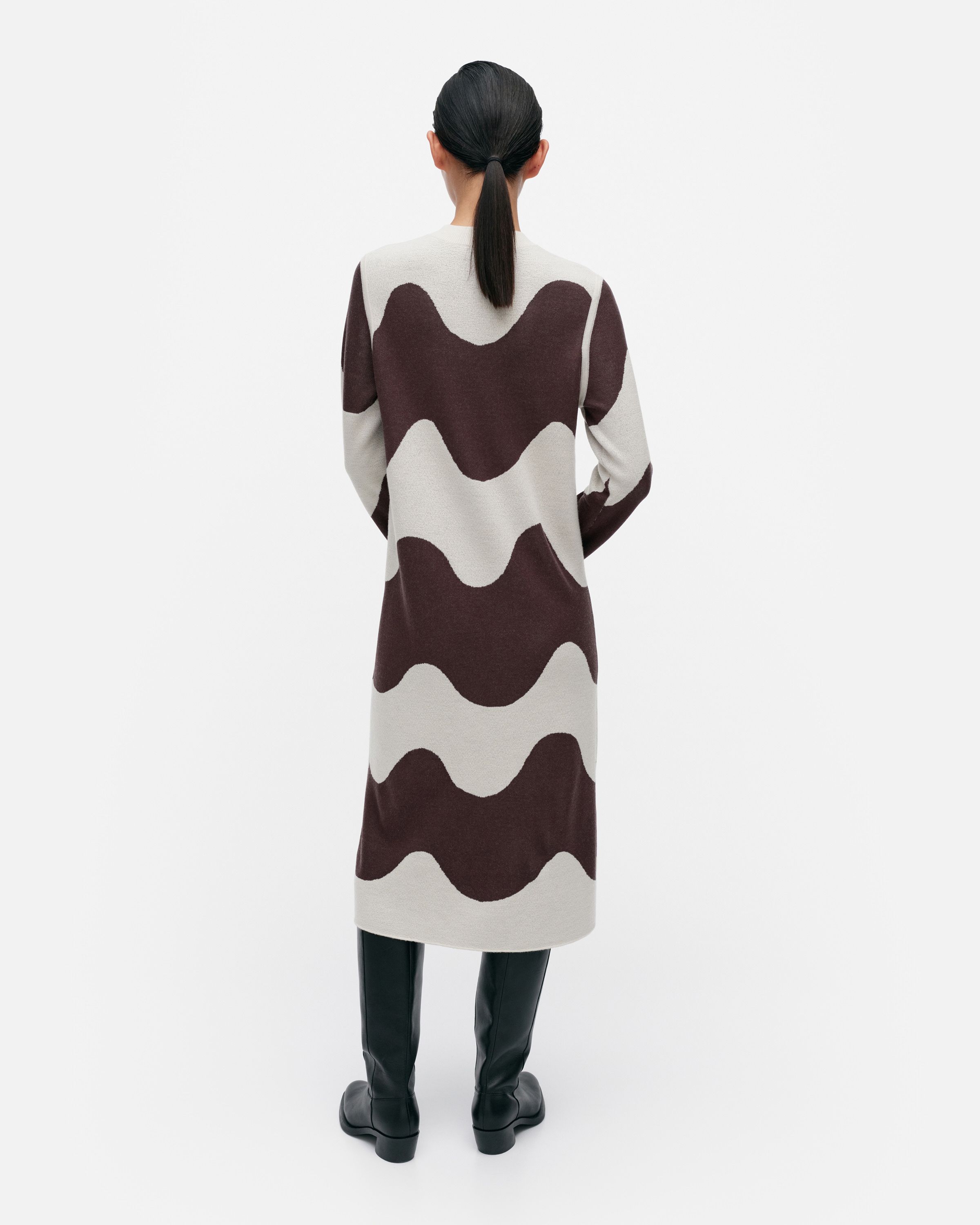 ☆ marimekko ☆ Ennallaan Unikko 805 - ニットドレス 未使用】マリメッコ Ennallaan Unikko ニットワンピース M