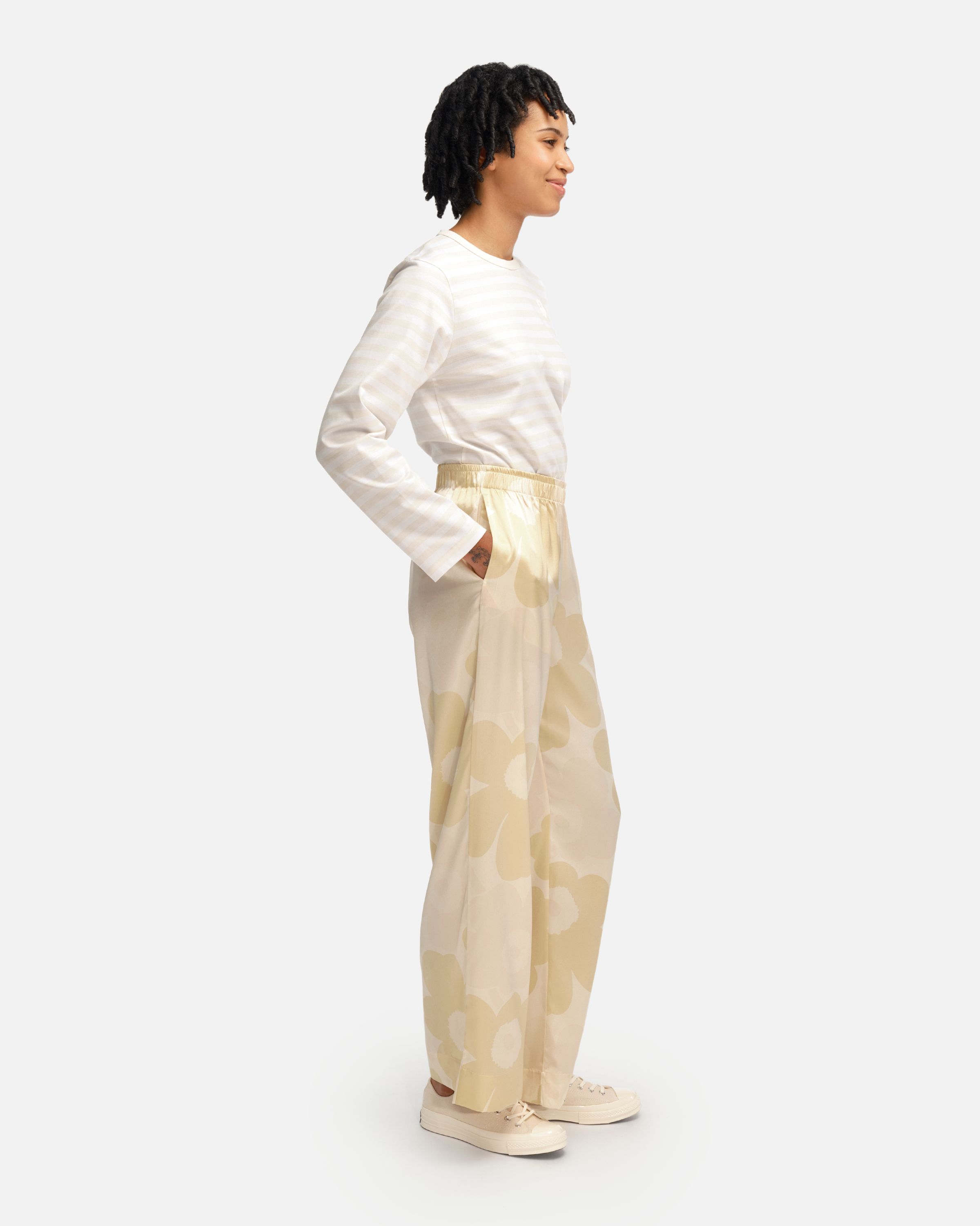 【2022AW】マリメッコ/ Solryn Pieni Unikko シルクパンツ 2022AW】マリメッコ/ Solryn Pieni Unikko シルクパンツ