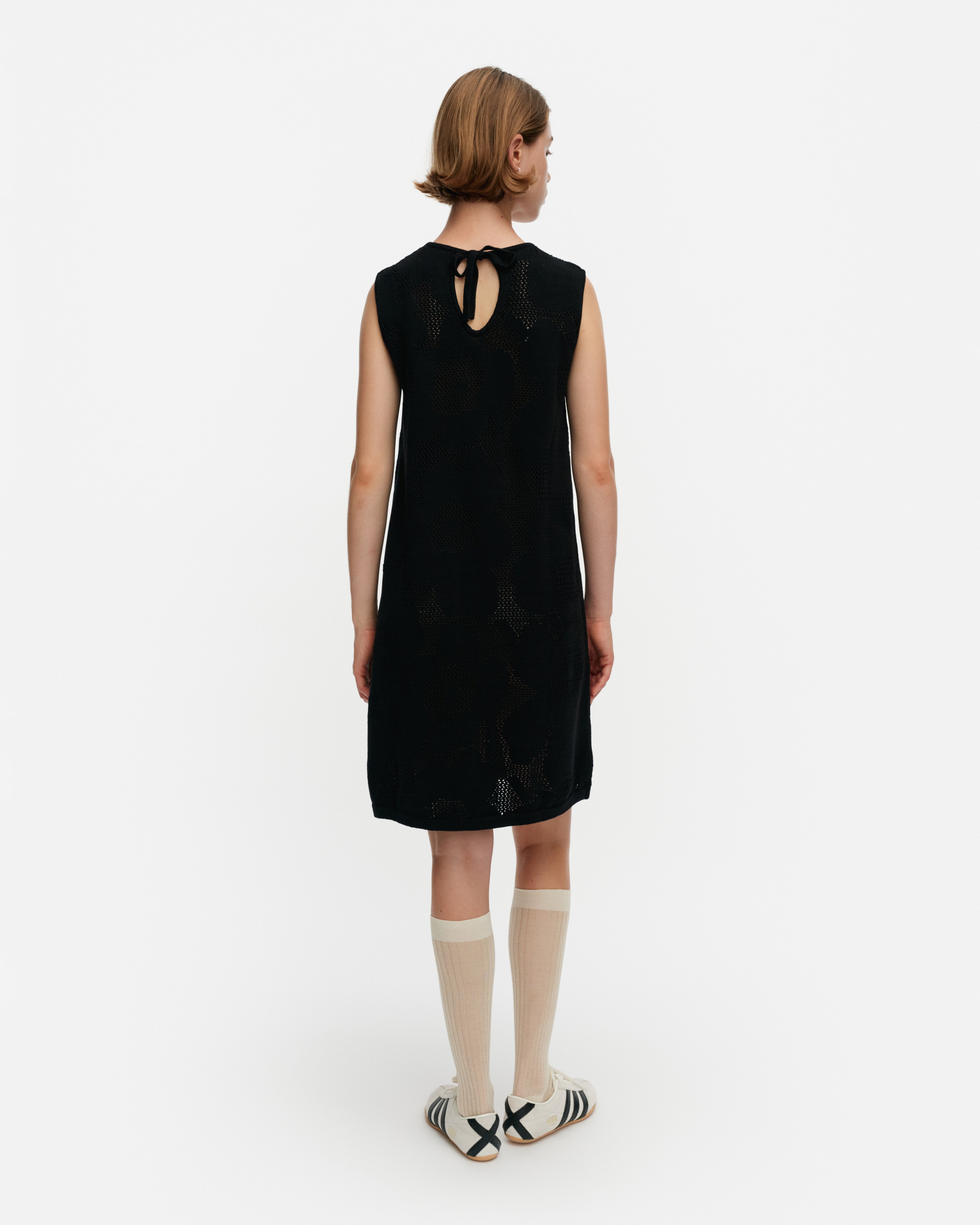 Yövilkka Unikko, Knitted dress, black,