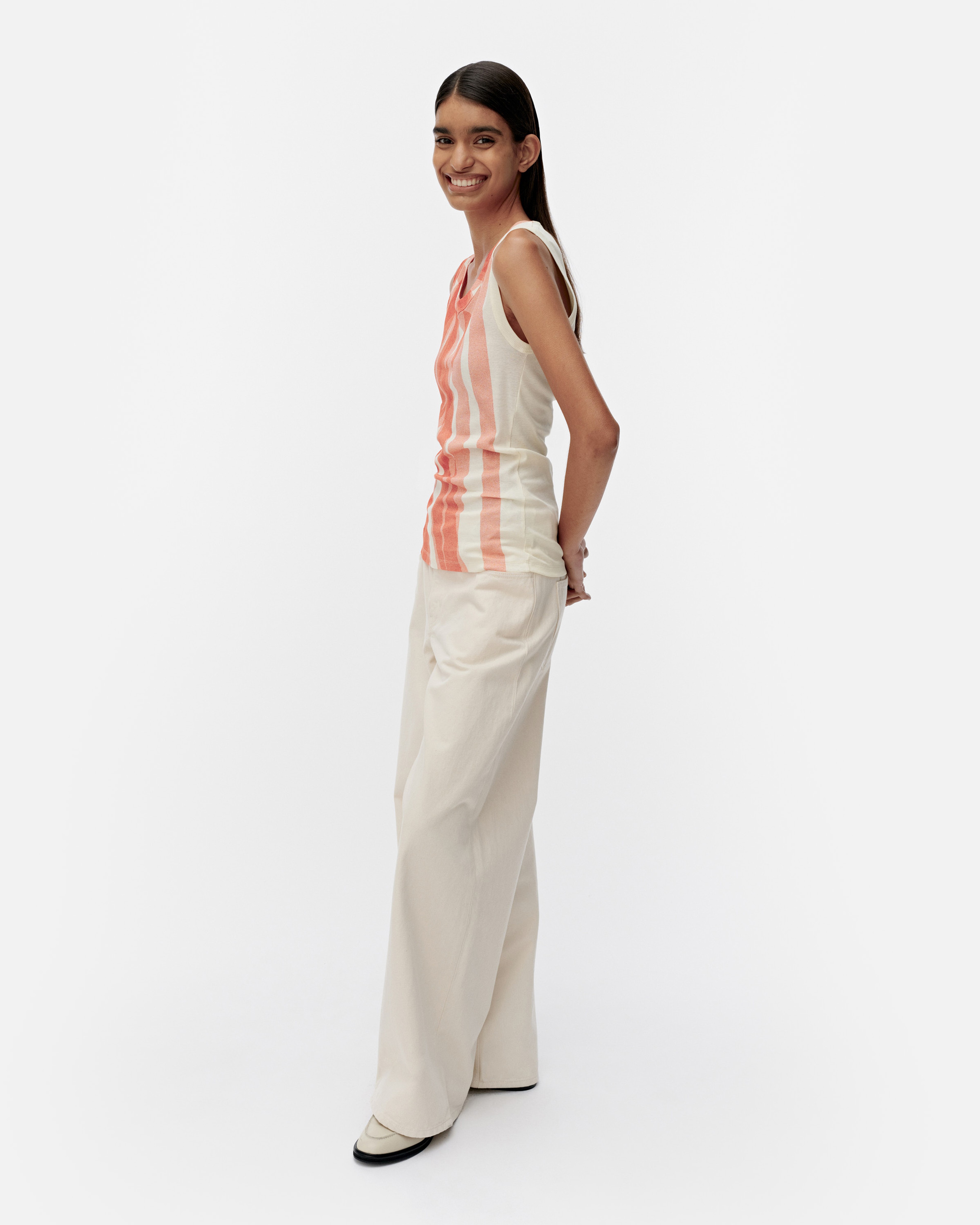 Ohut Vire, Top, light yellow, orange,