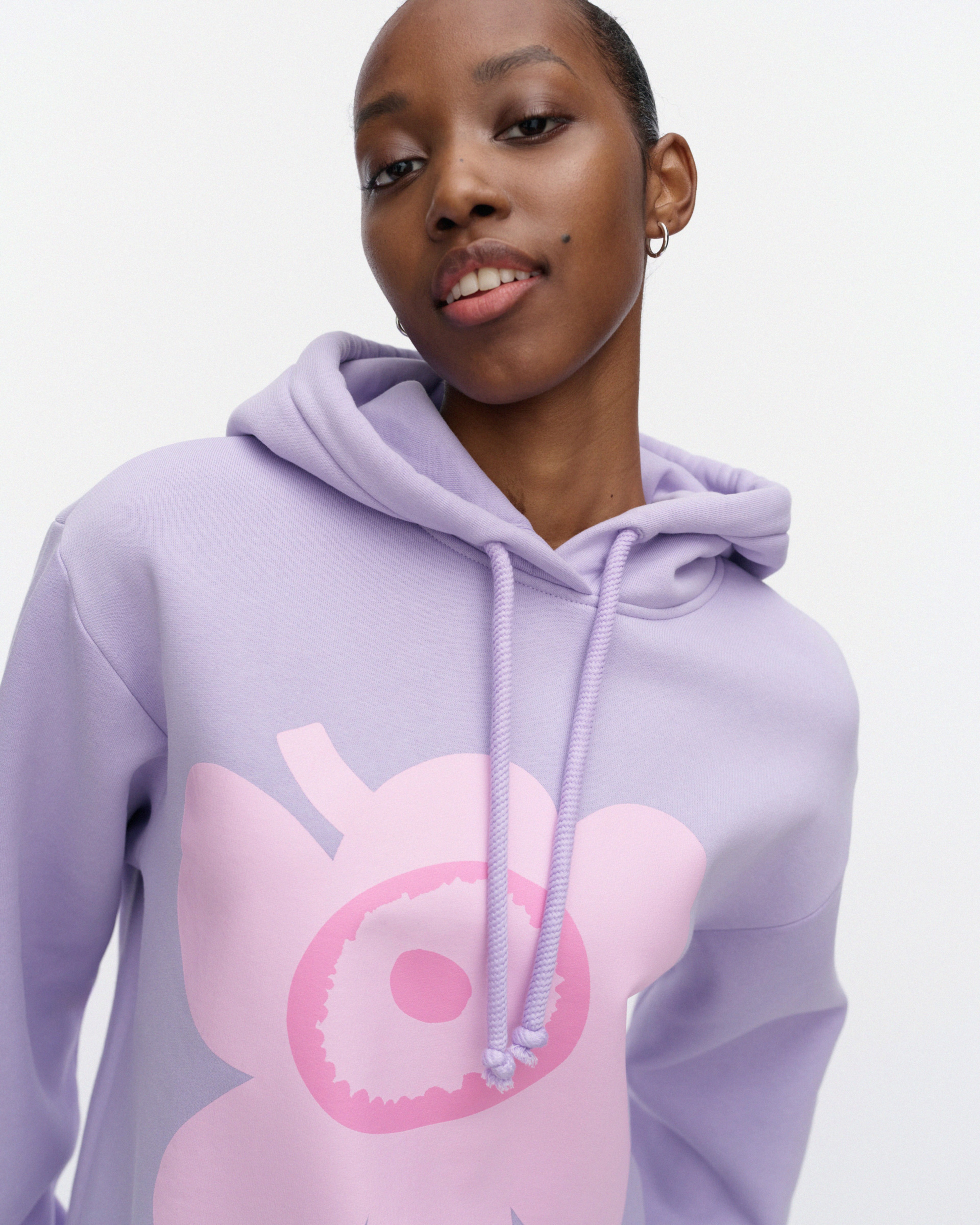 Runoja Unikko, Kioski hoodie, lilac, light pink,