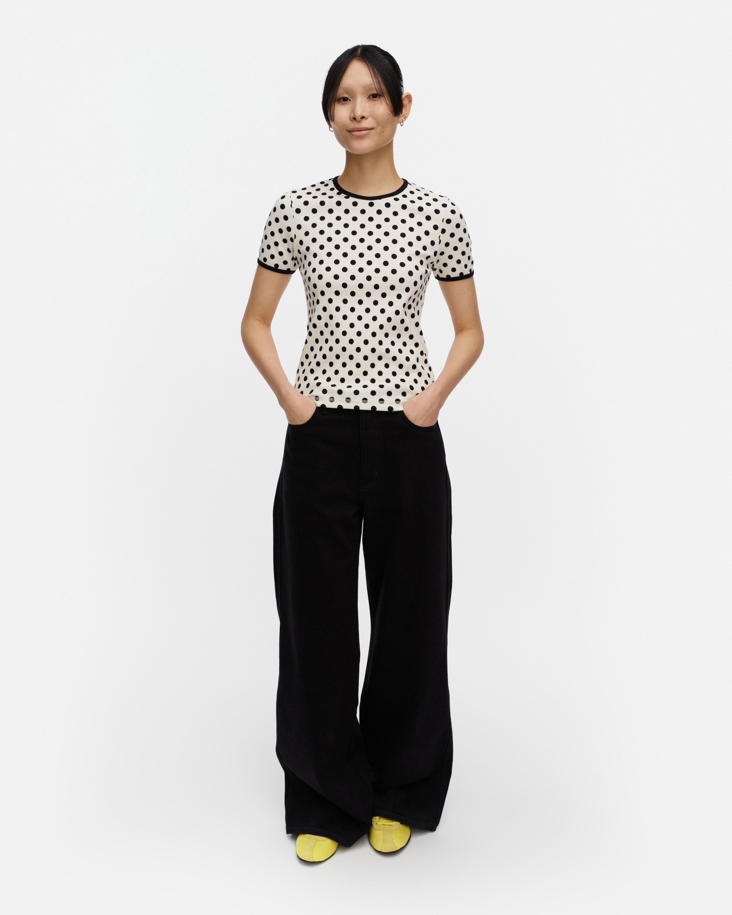 Kukkea Pallo Kioski t-shirt | Marimekko
