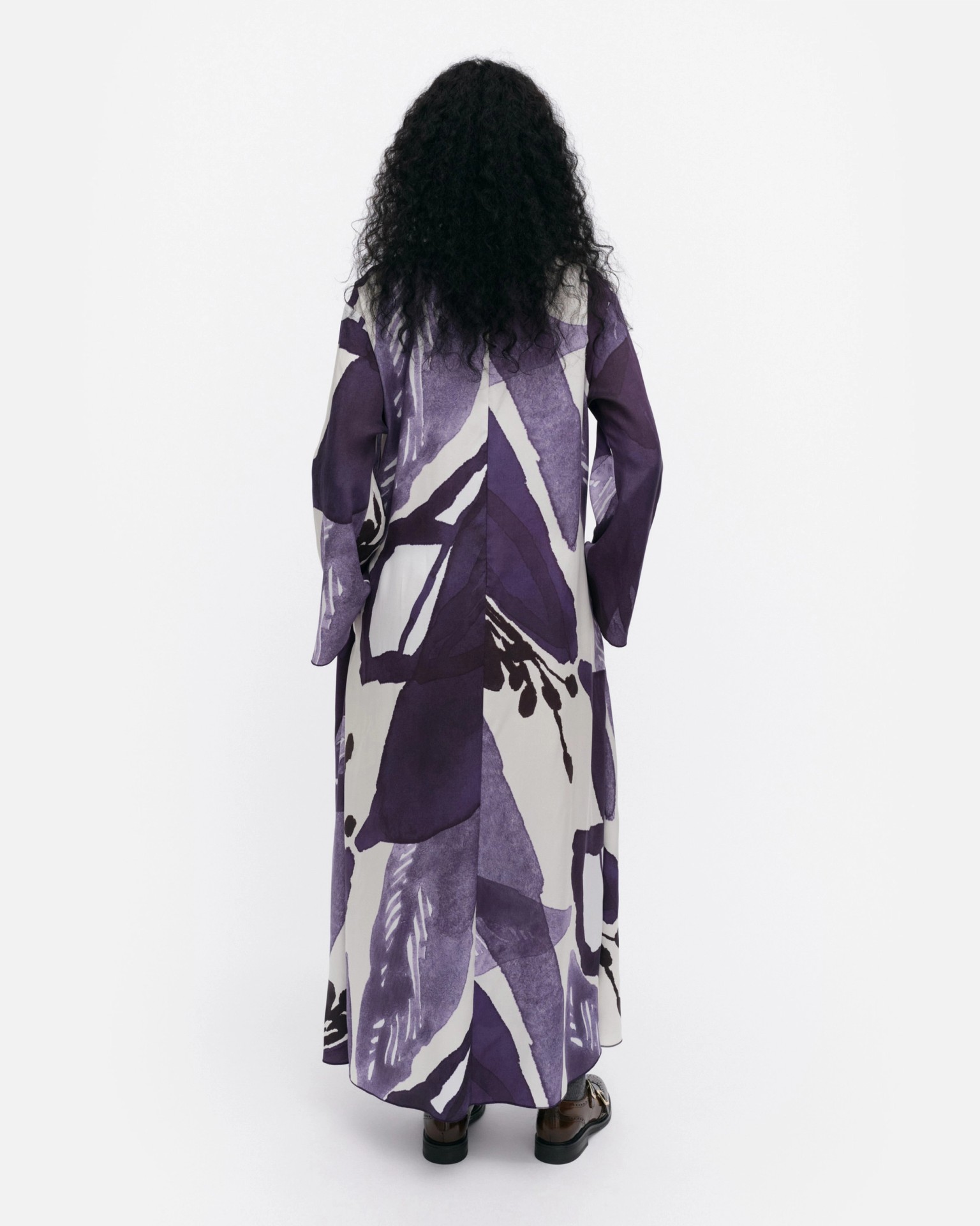 Fluidi Kylmänkukka Dress