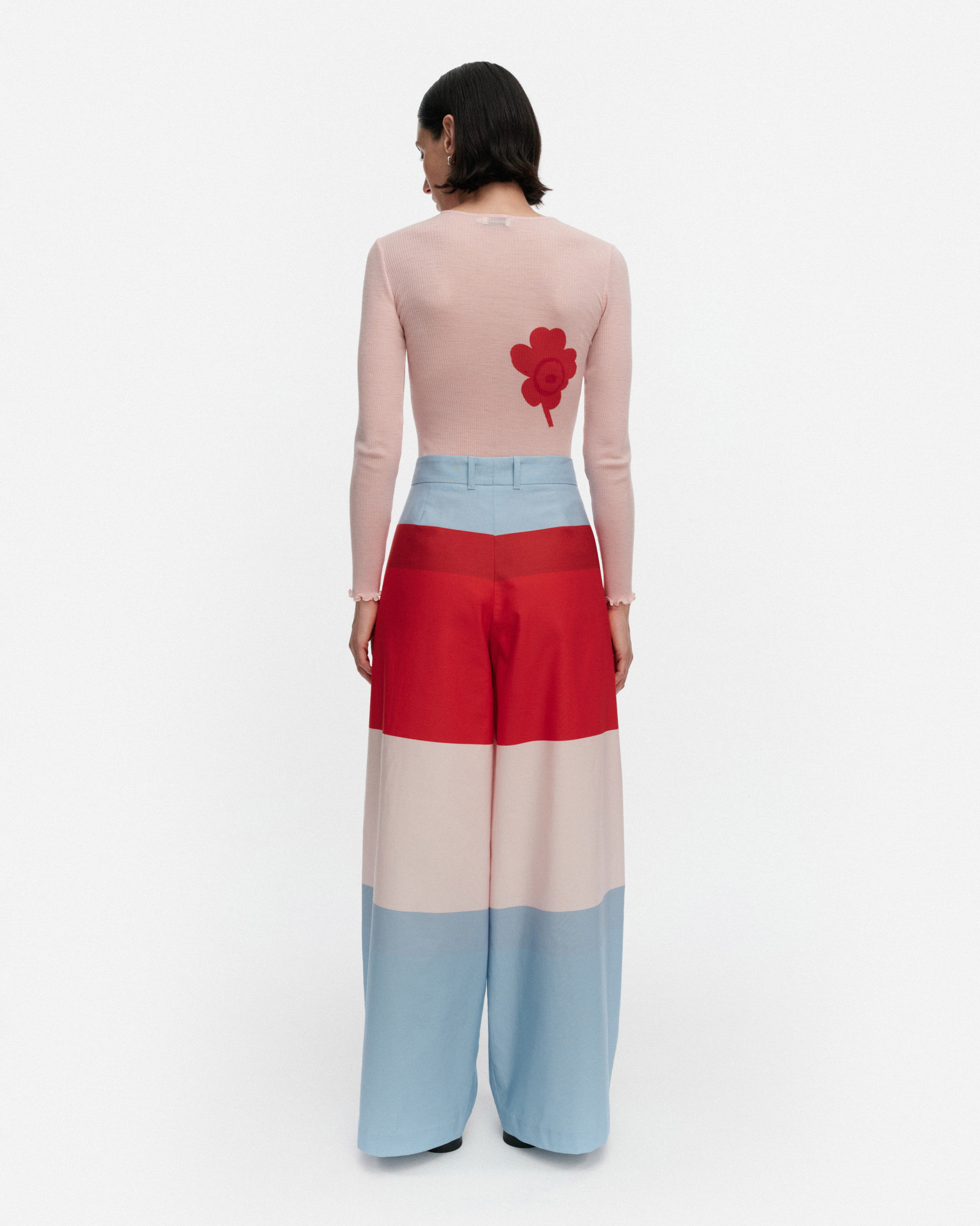 Veikata Hennika, Trousers, red, light pink, light blue,