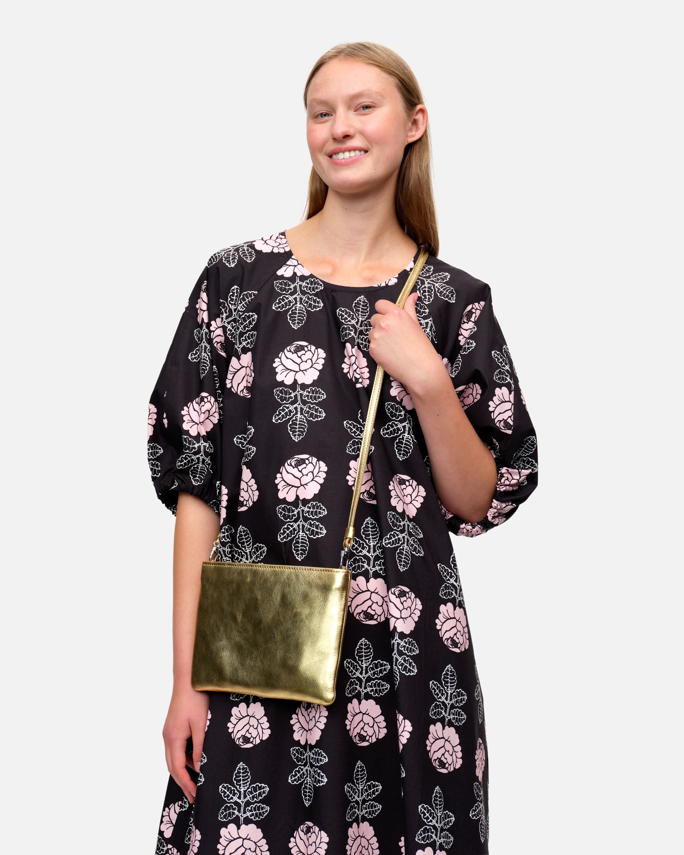 Vieno Leather bag gold | Marimekko