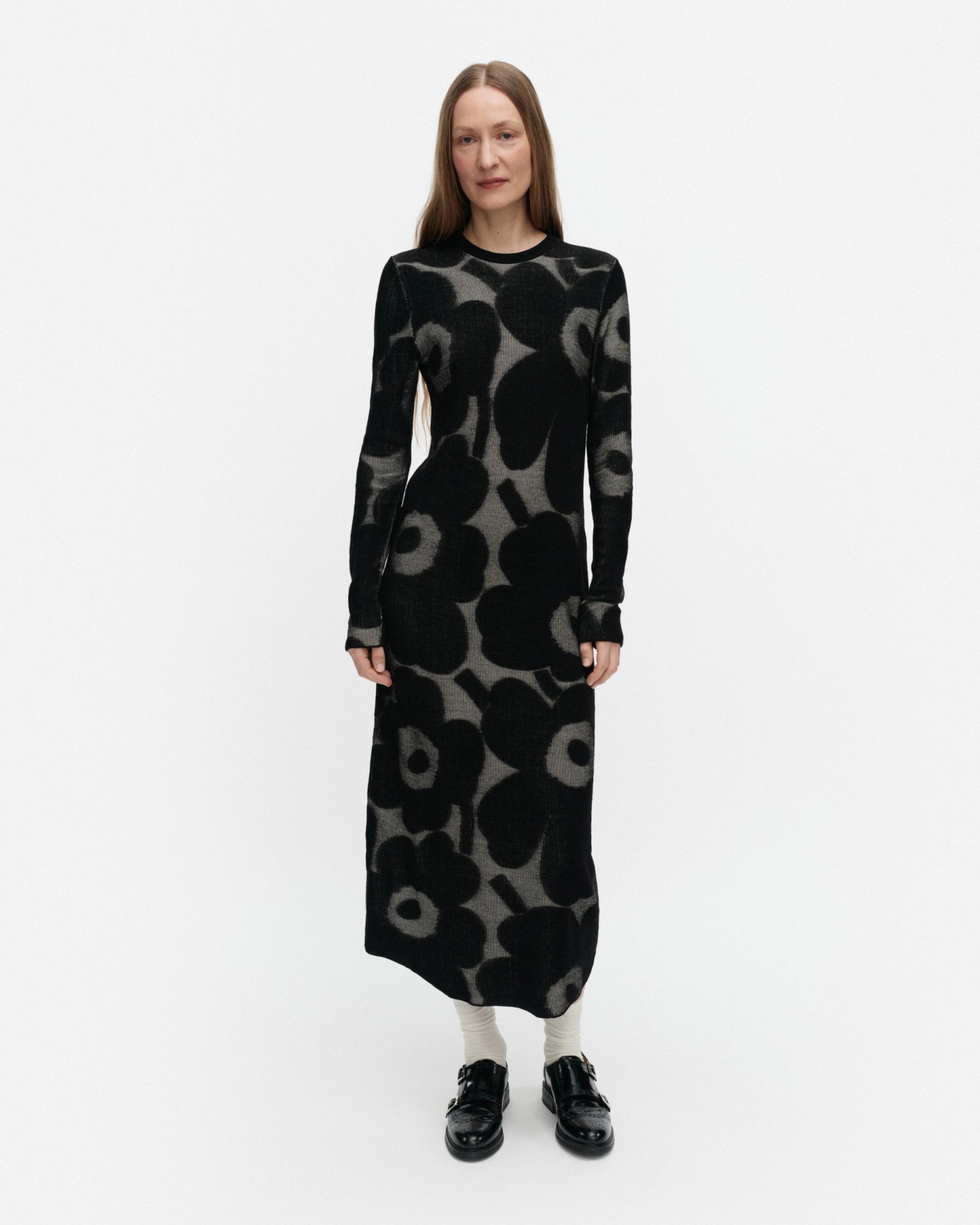 Laatia Unikko, Knitted dress, black, light pink,