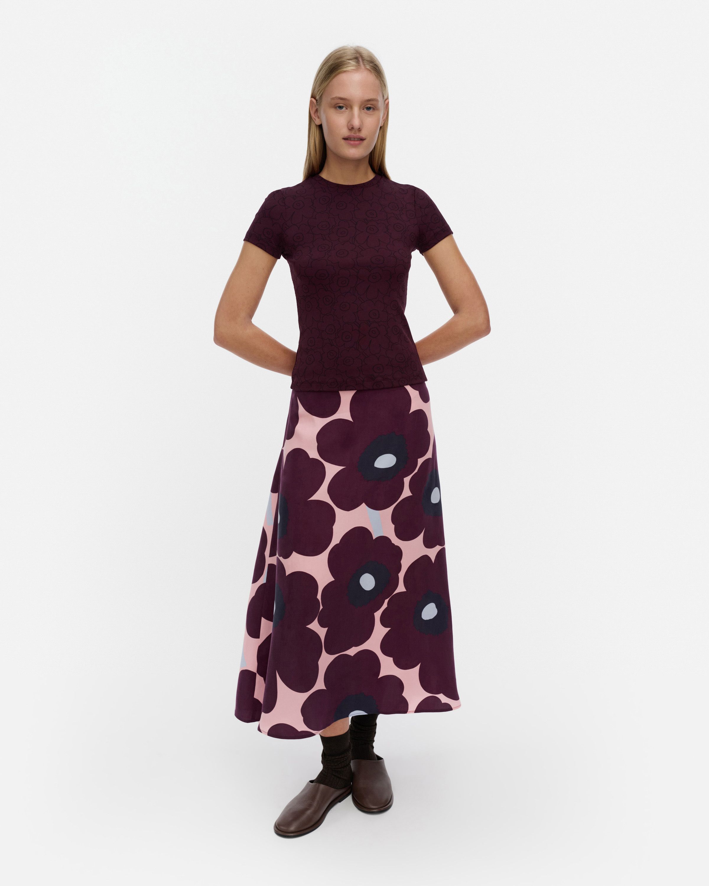 Suunta Piirto Unikko T-shirt dark purple, dark blue | Marimekko