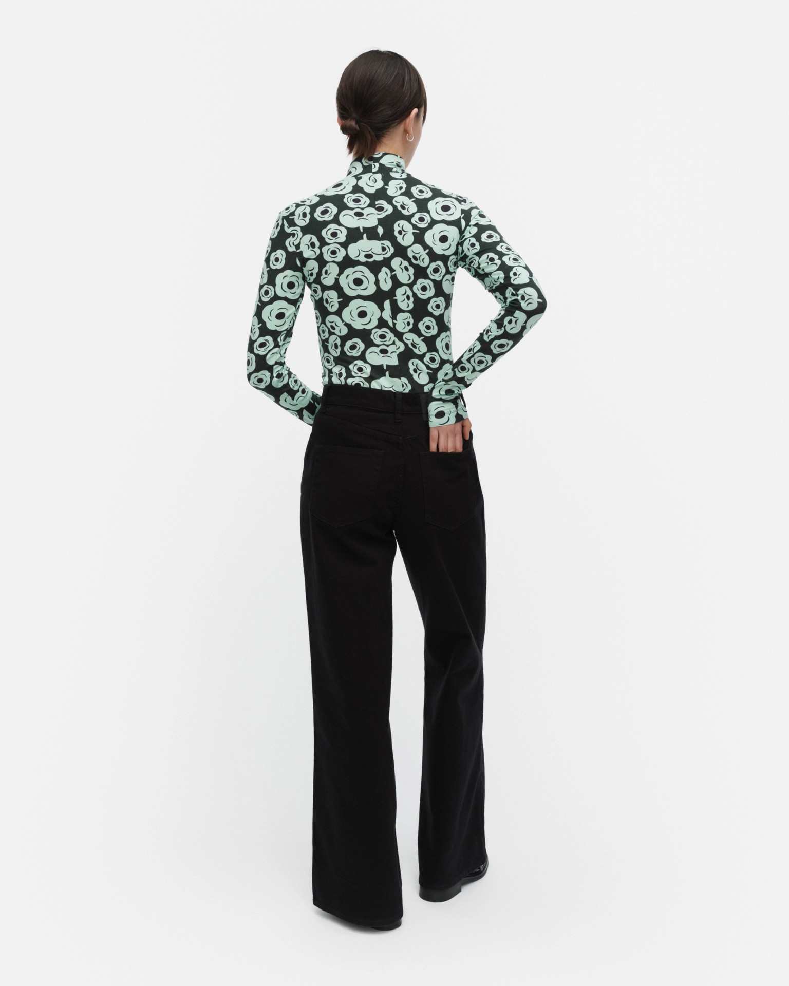 Armas Tumma, Turtleneck shirt, dark green, turquoise, black,