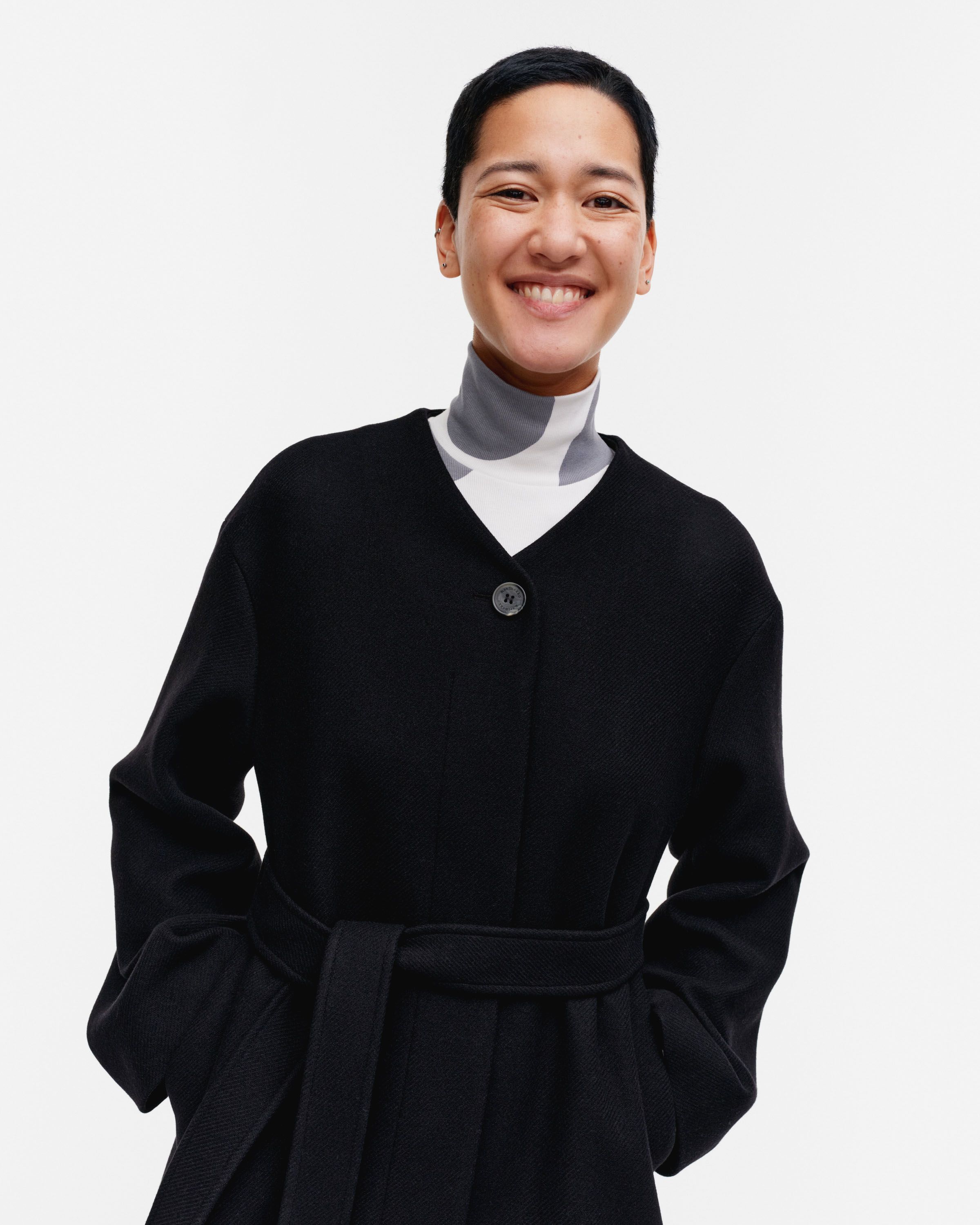 Formaali Solid wool coat black | Marimekko