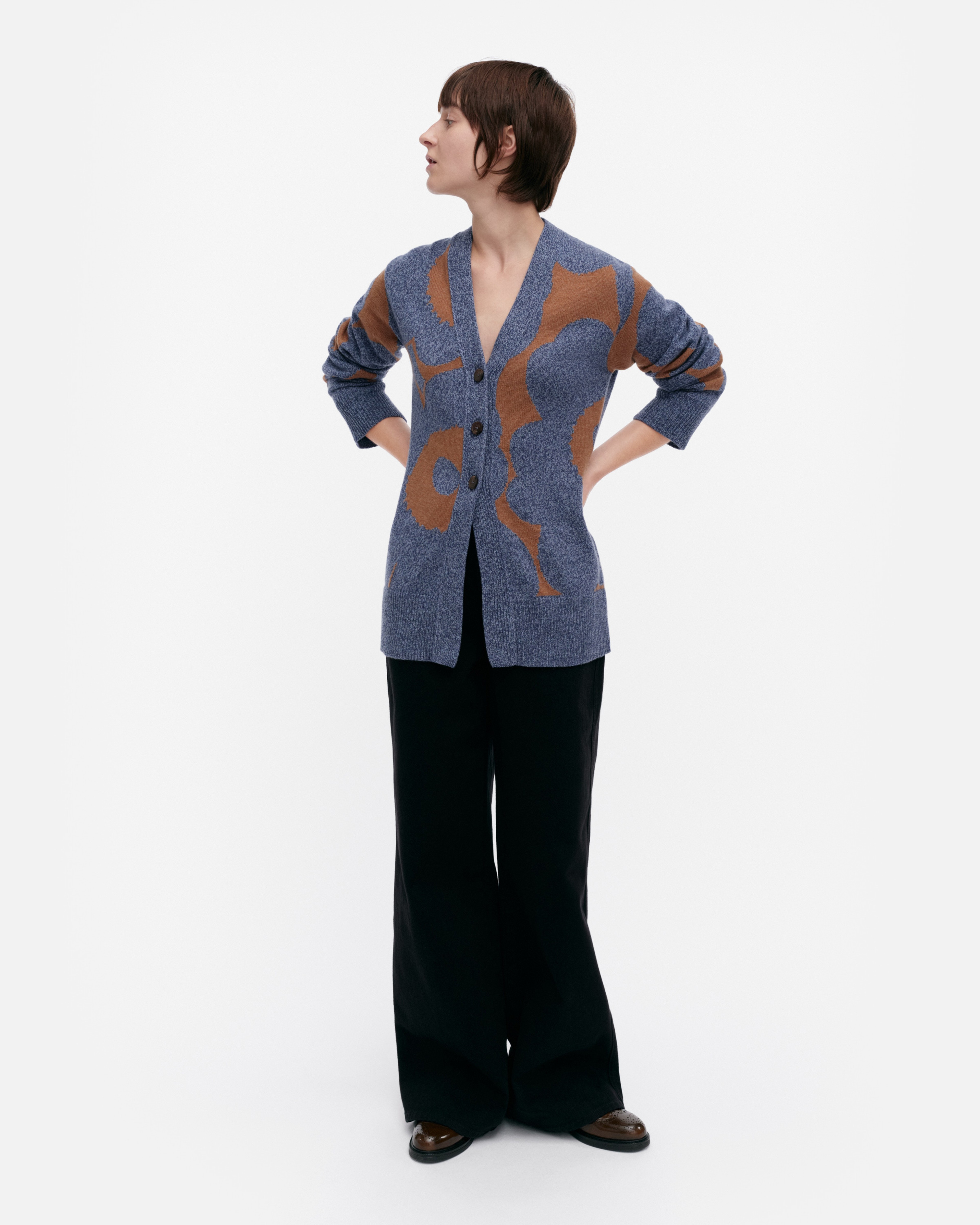 Kumma Unikko, Knitted cardigan, blue, brown,