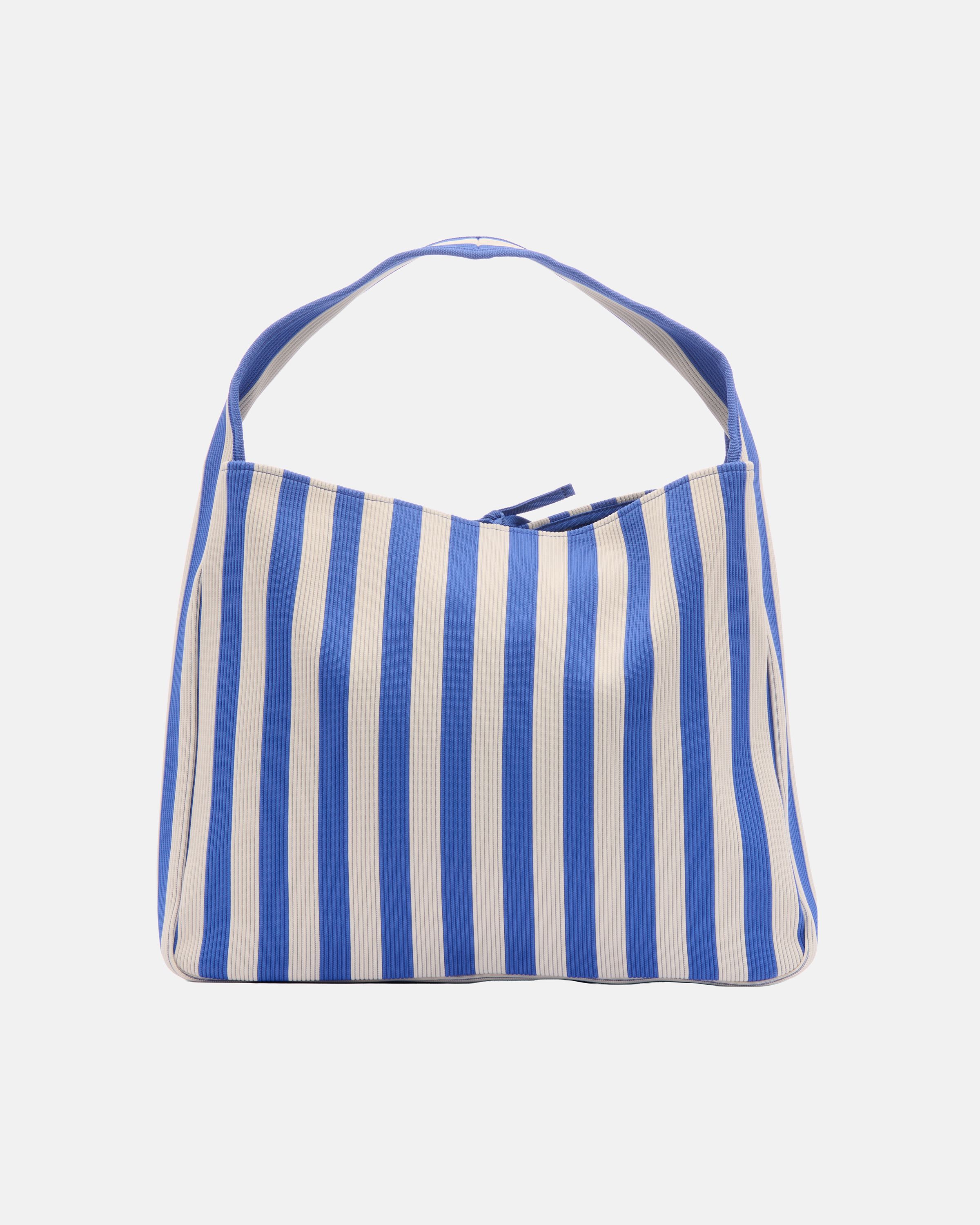Knitted Bag Large Merirosvo Shoulder bag | Marimekko
