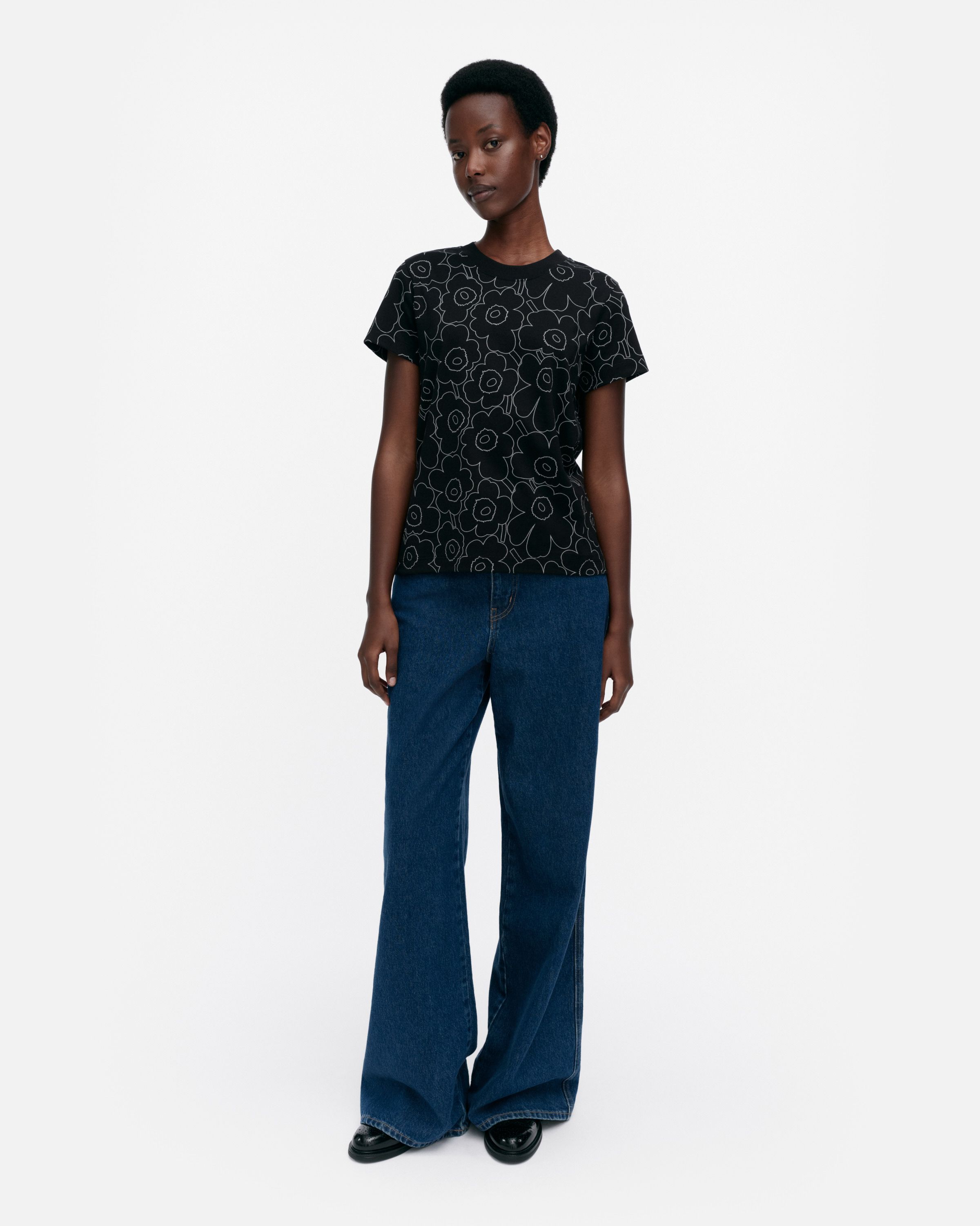【2025AW】marimekko マリメッコ/ Heleys Piirto Unikko Tシャツ Heleys Piirto Unikko T-shirt | Marimekko