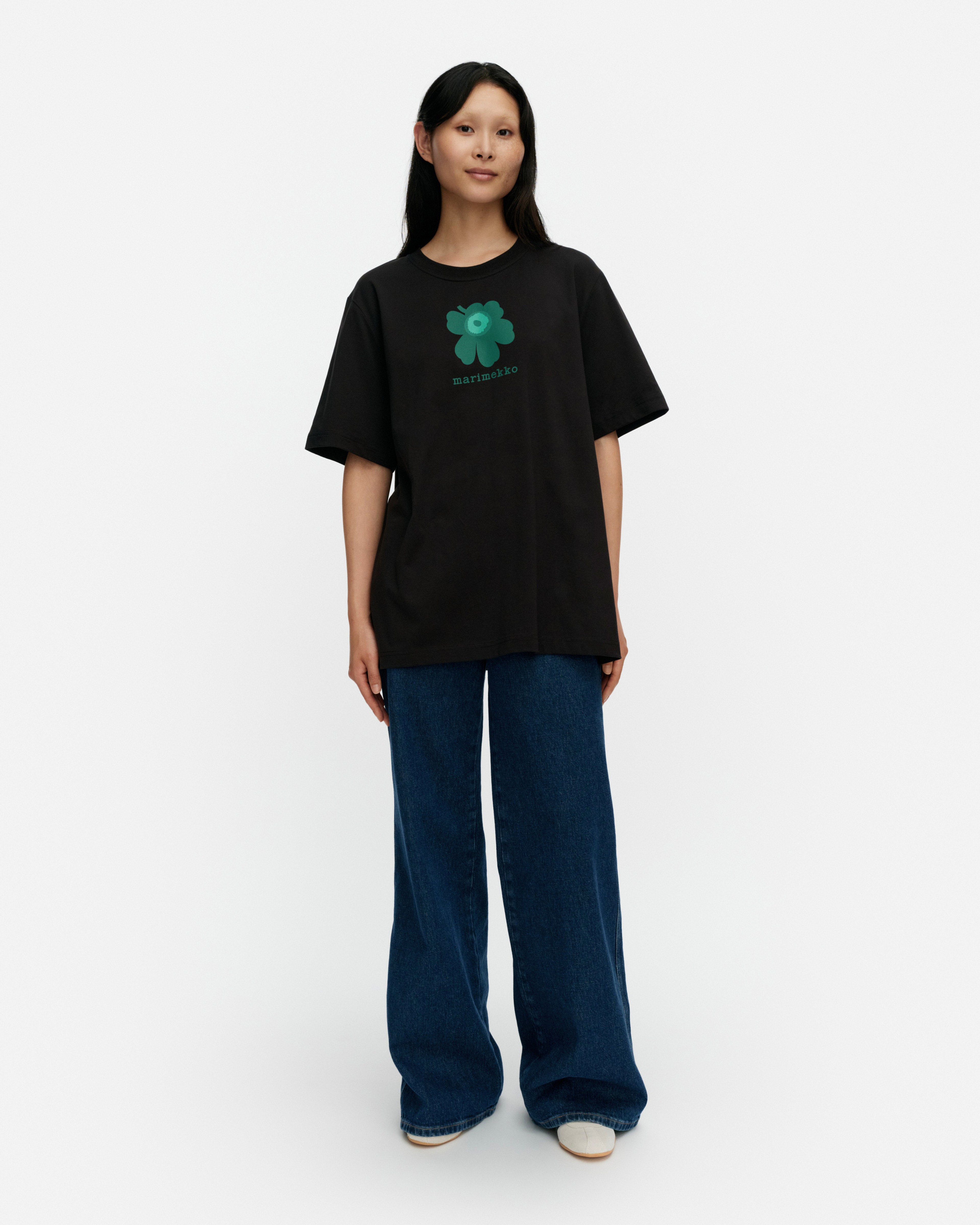Ae Embla Unikko Placement Kioski t-shirt