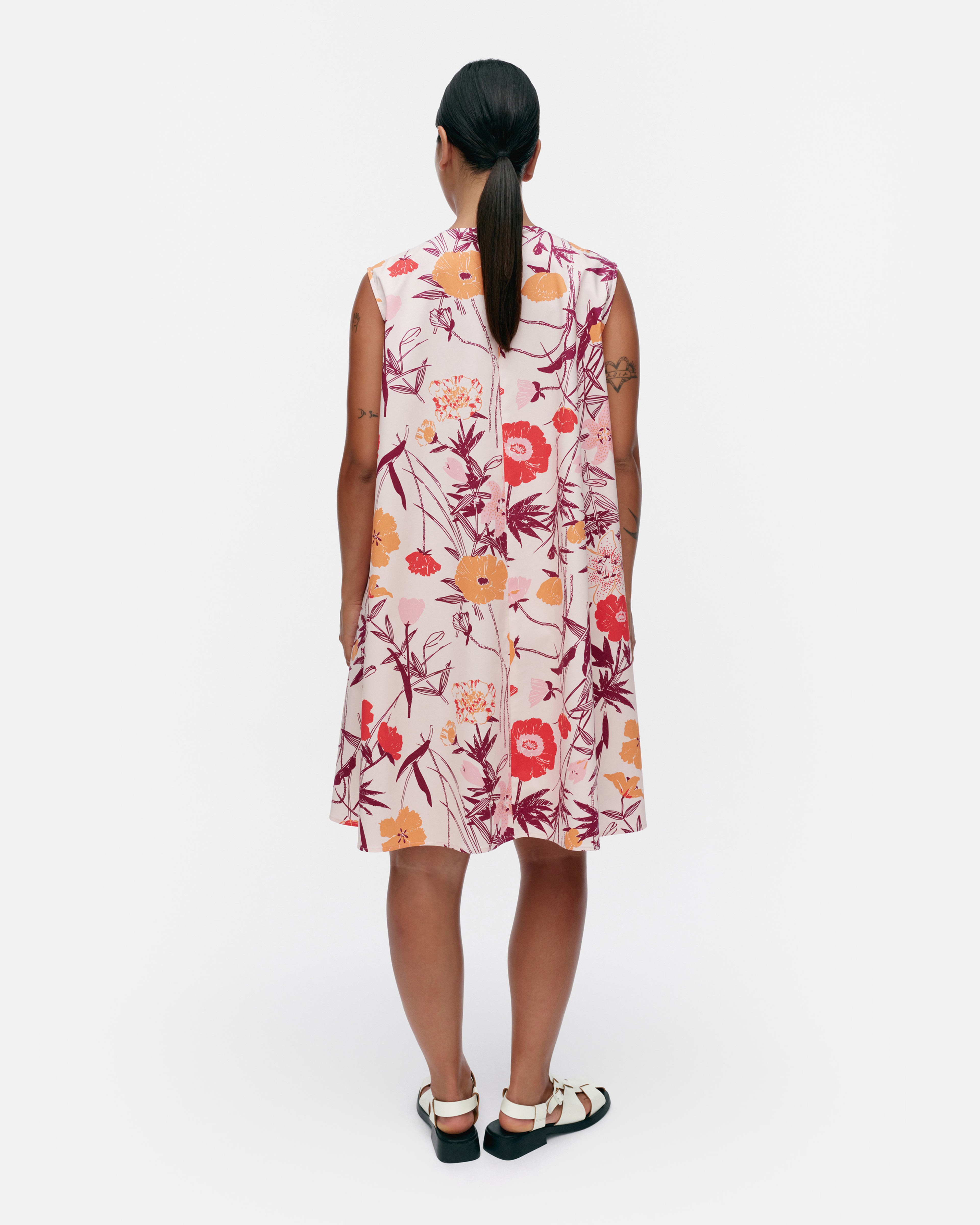 Palatsi Perenna Marimini dress