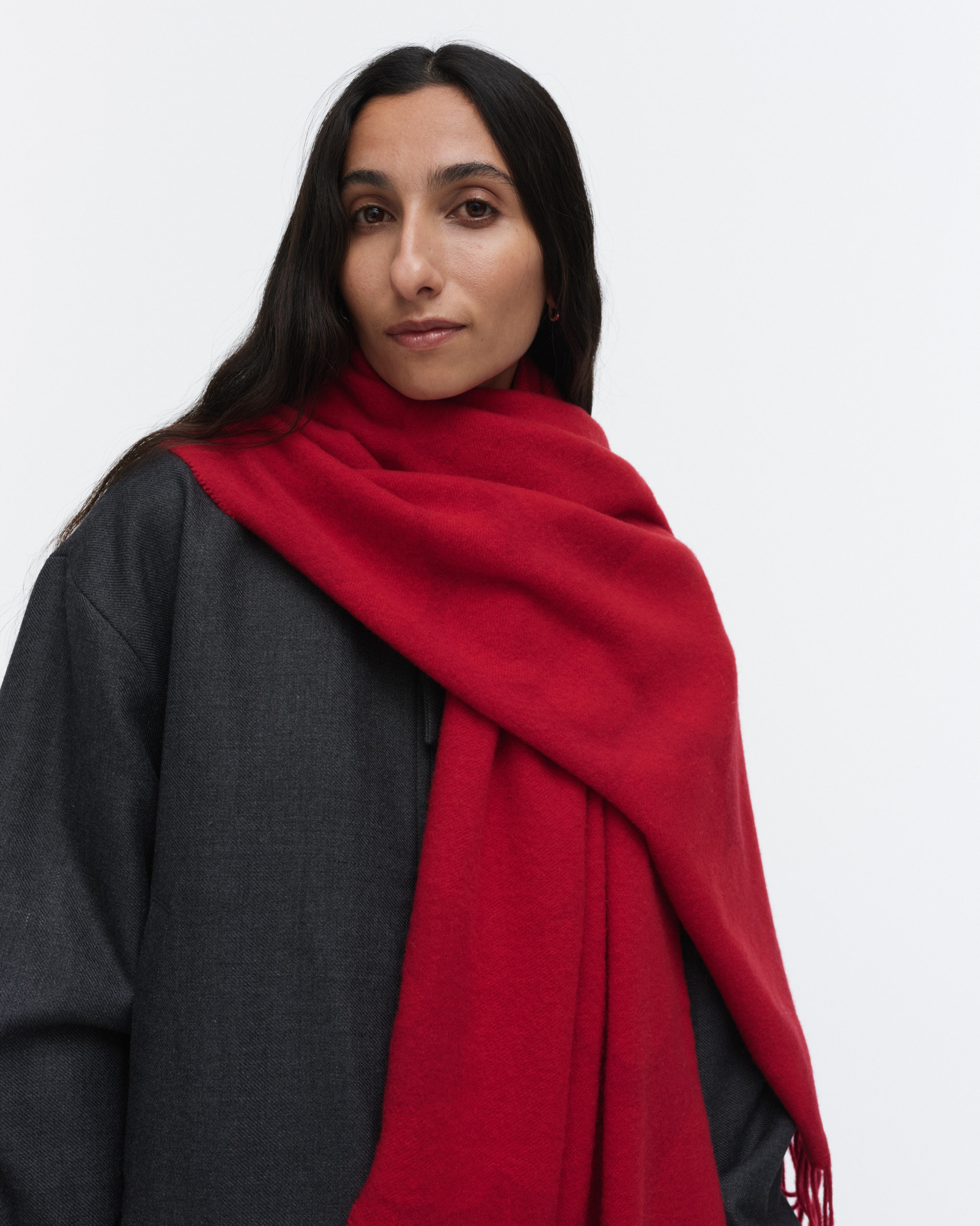 Identtinen Unikko, Scarf, red, dark red,