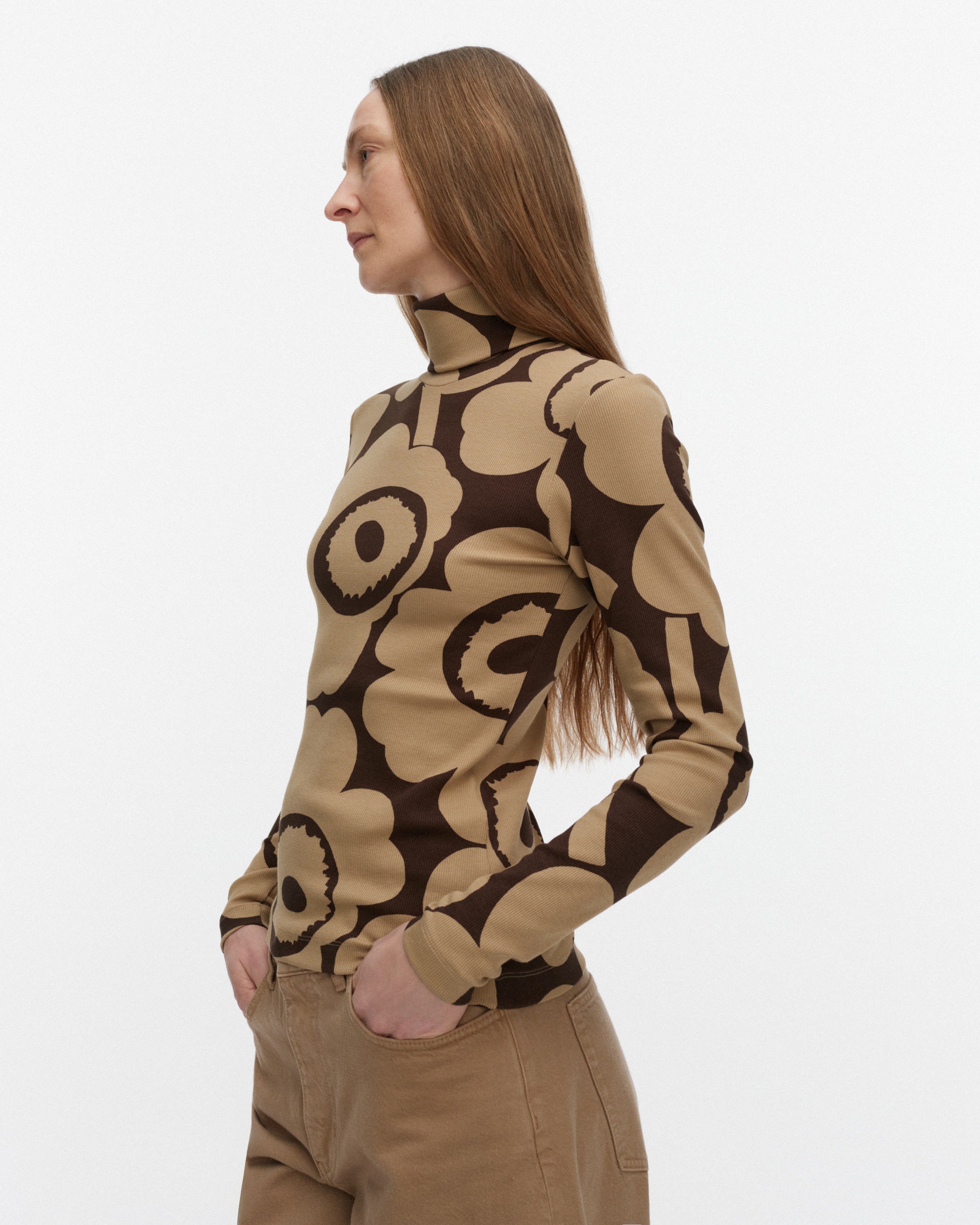 Emali Unikko, Turtleneck shirt, brown, dark brown,