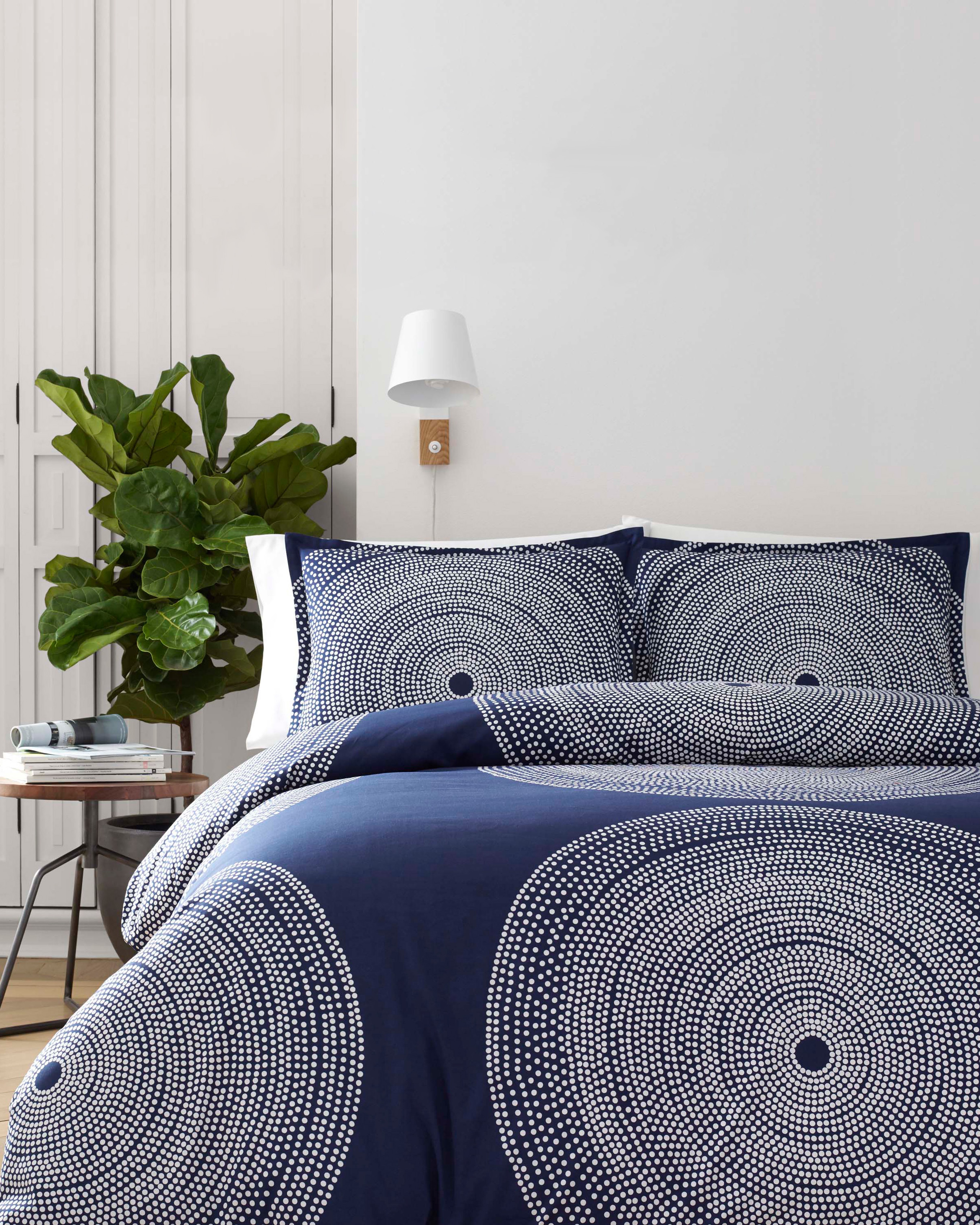 Fokus F/Q, Duvet cover set, dark blue, white,