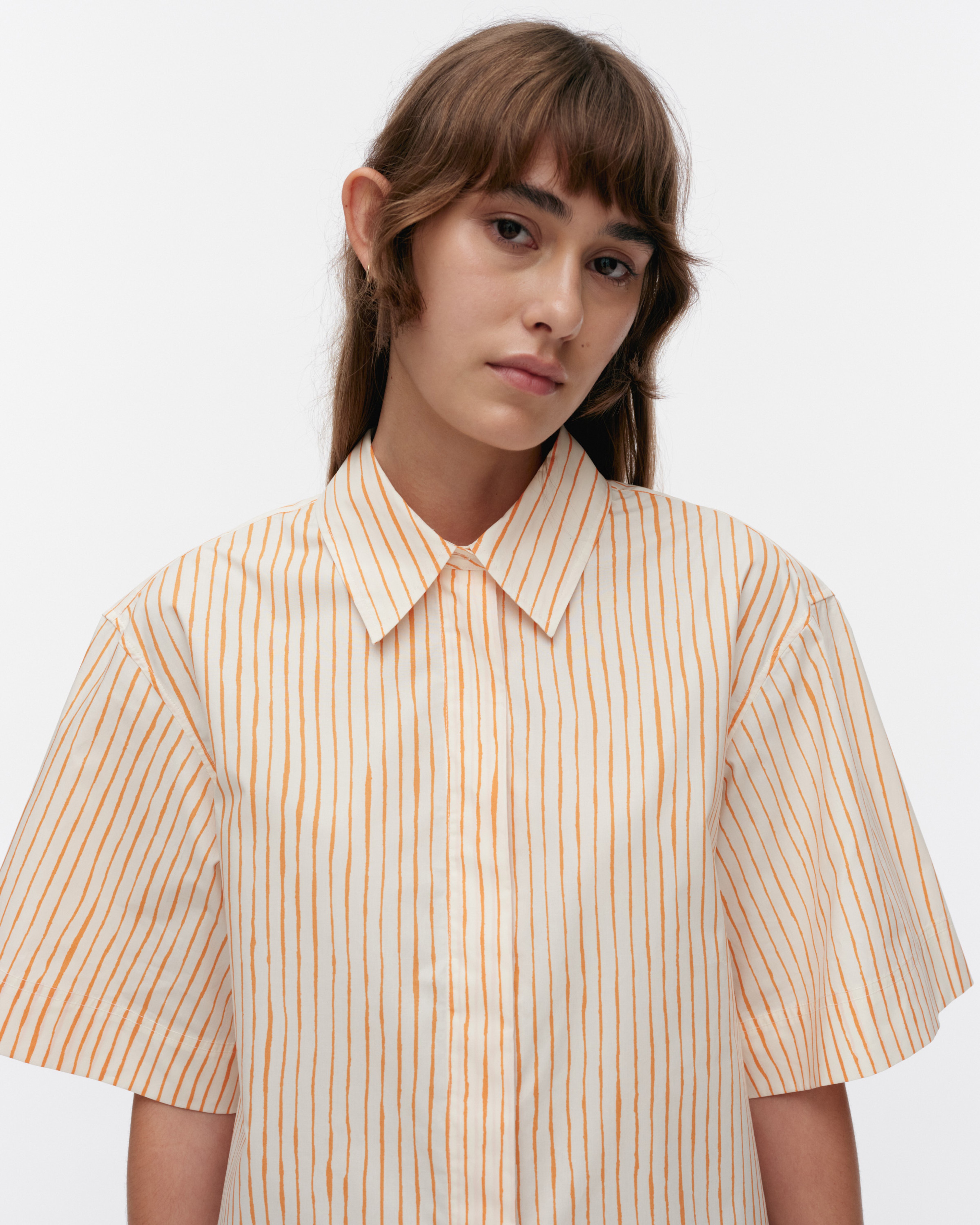 Sinertävä Aita, Cotton shirt, off white, orange,