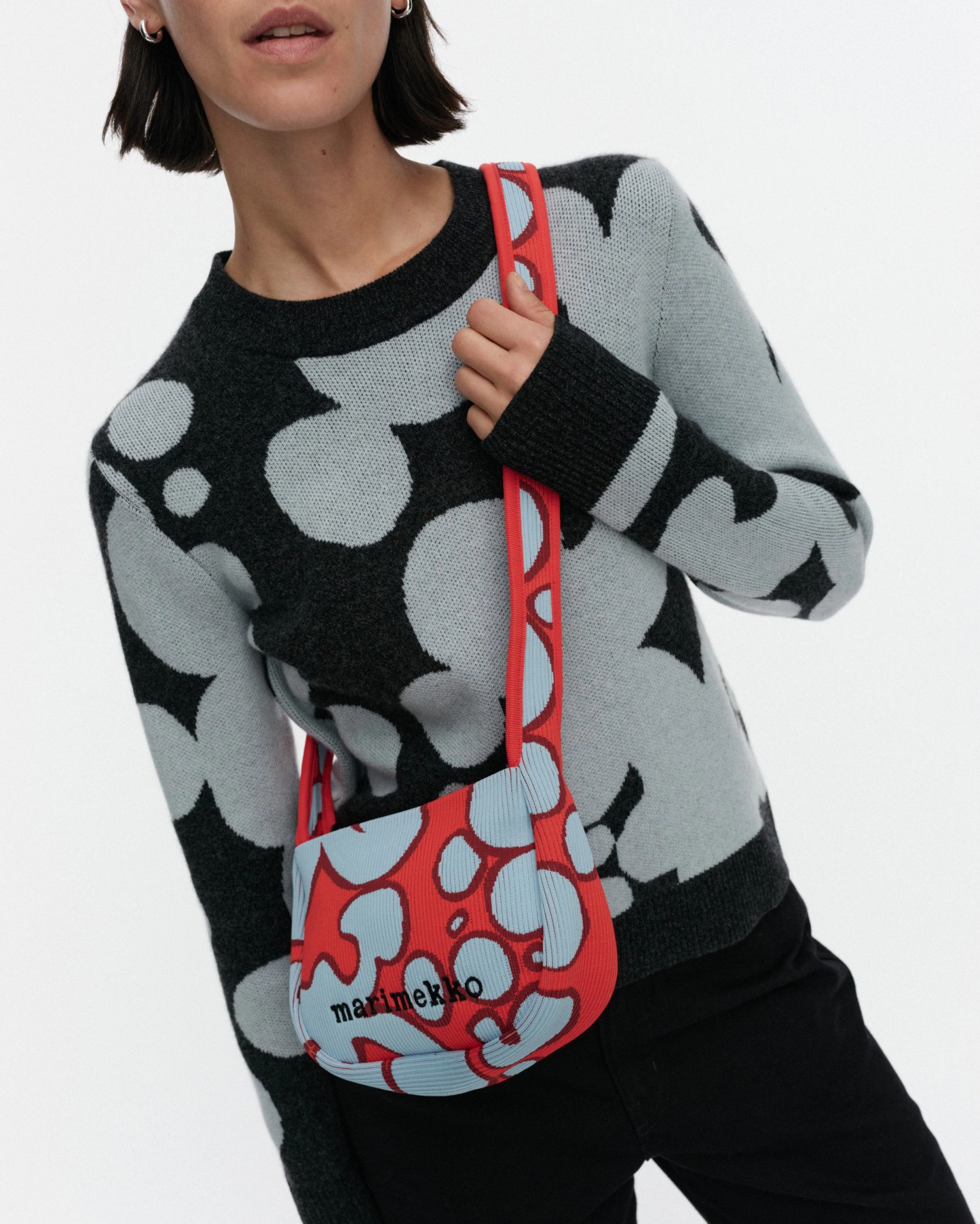 Knitted Crossbody Keidas, Umhängetasche, Hellblau, Rot,