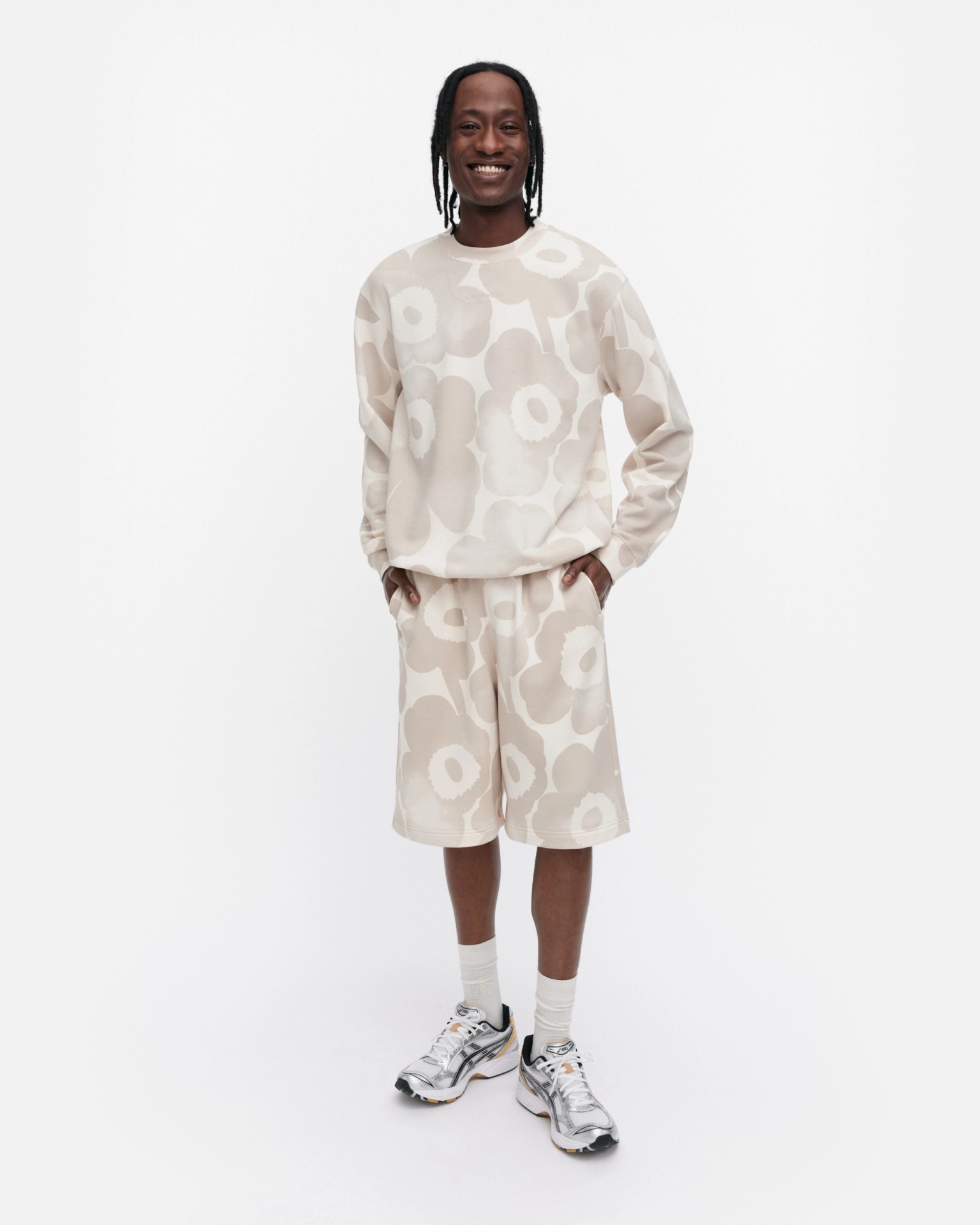 Loisto Akvarelli Unikko Kioski sweatshirt