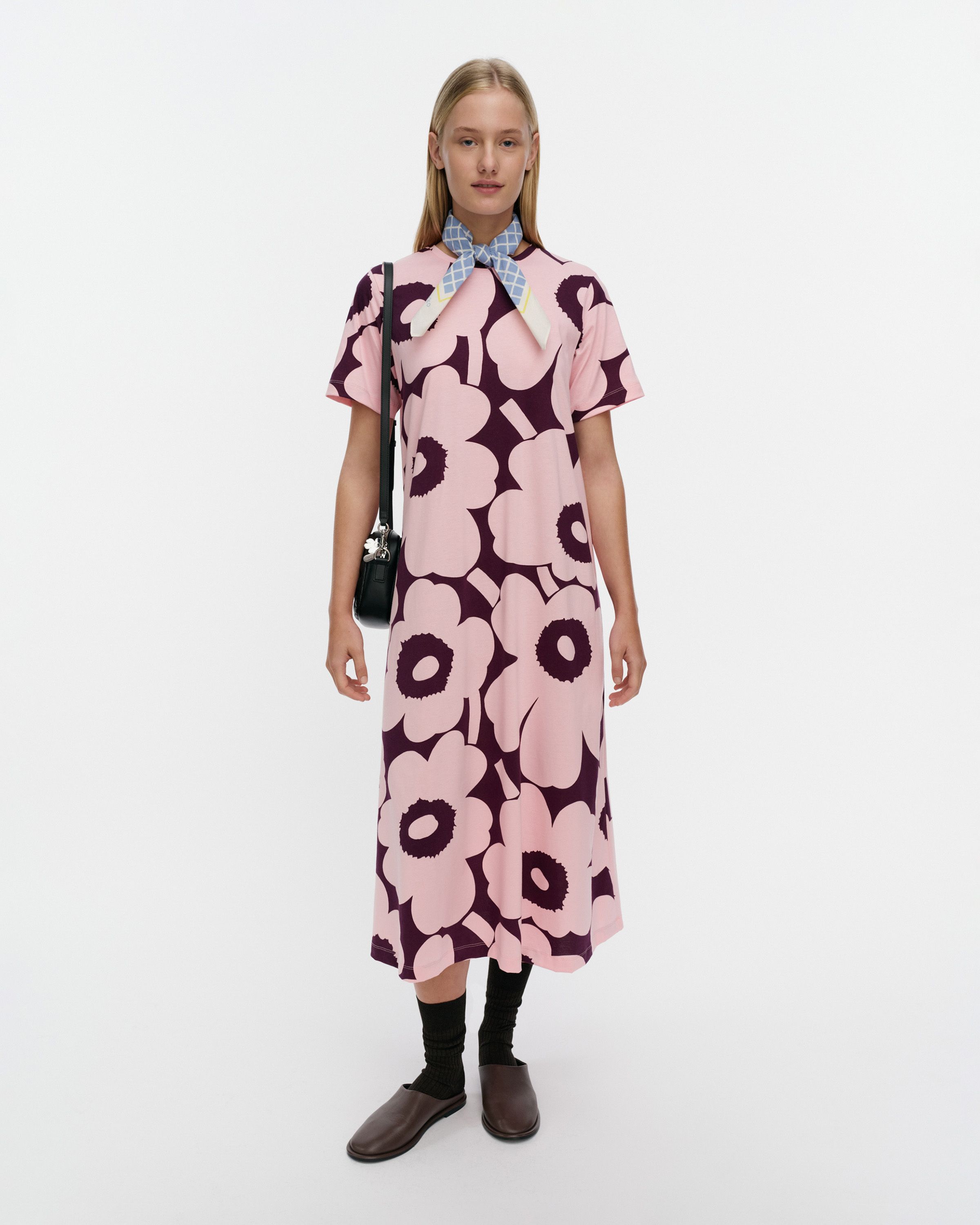 Kedol Unikko Placement Tank top black,white | Marimekko
