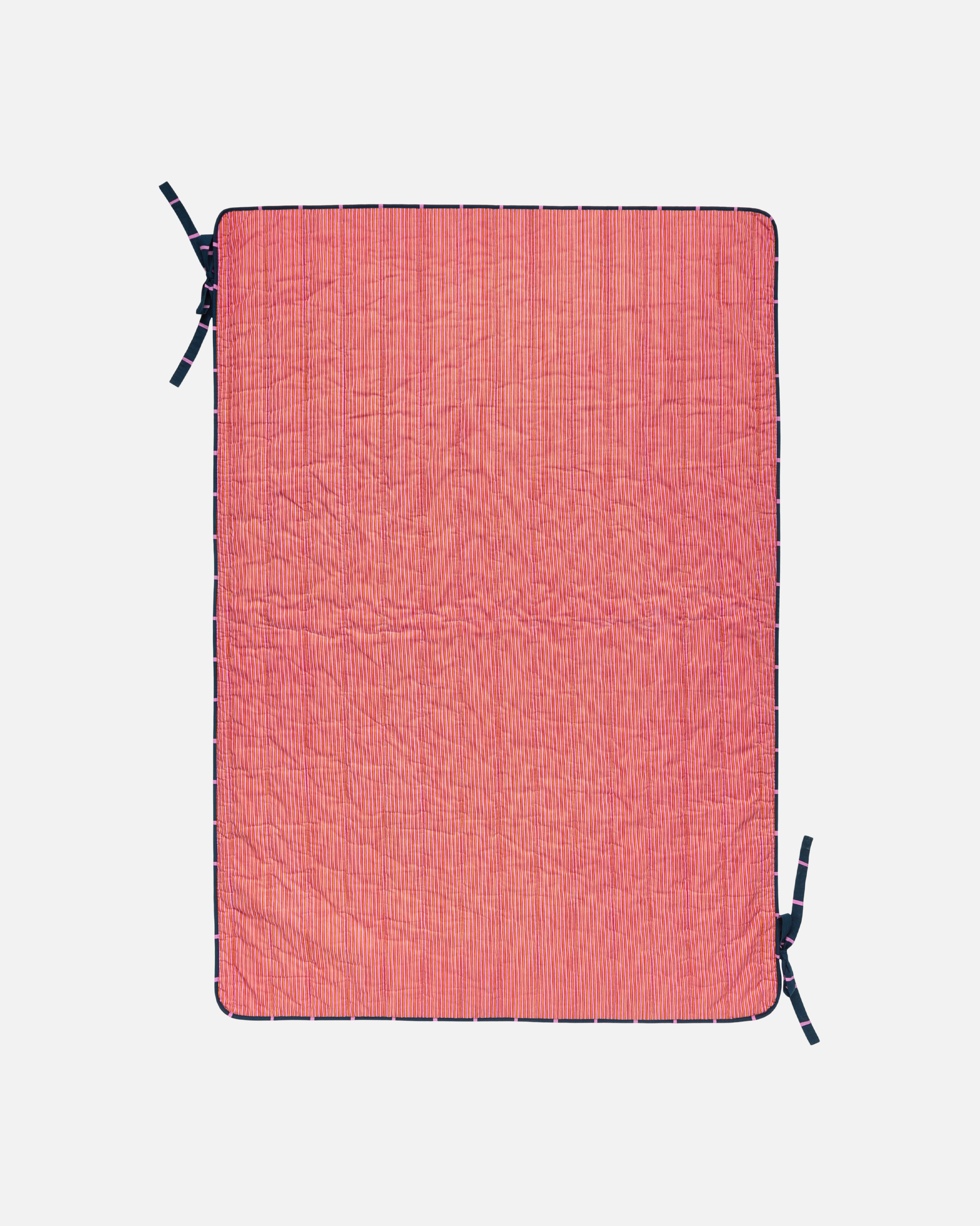 Puhveli Rastas / Laila Gohar for Marimekko Quilt 150x210 cm