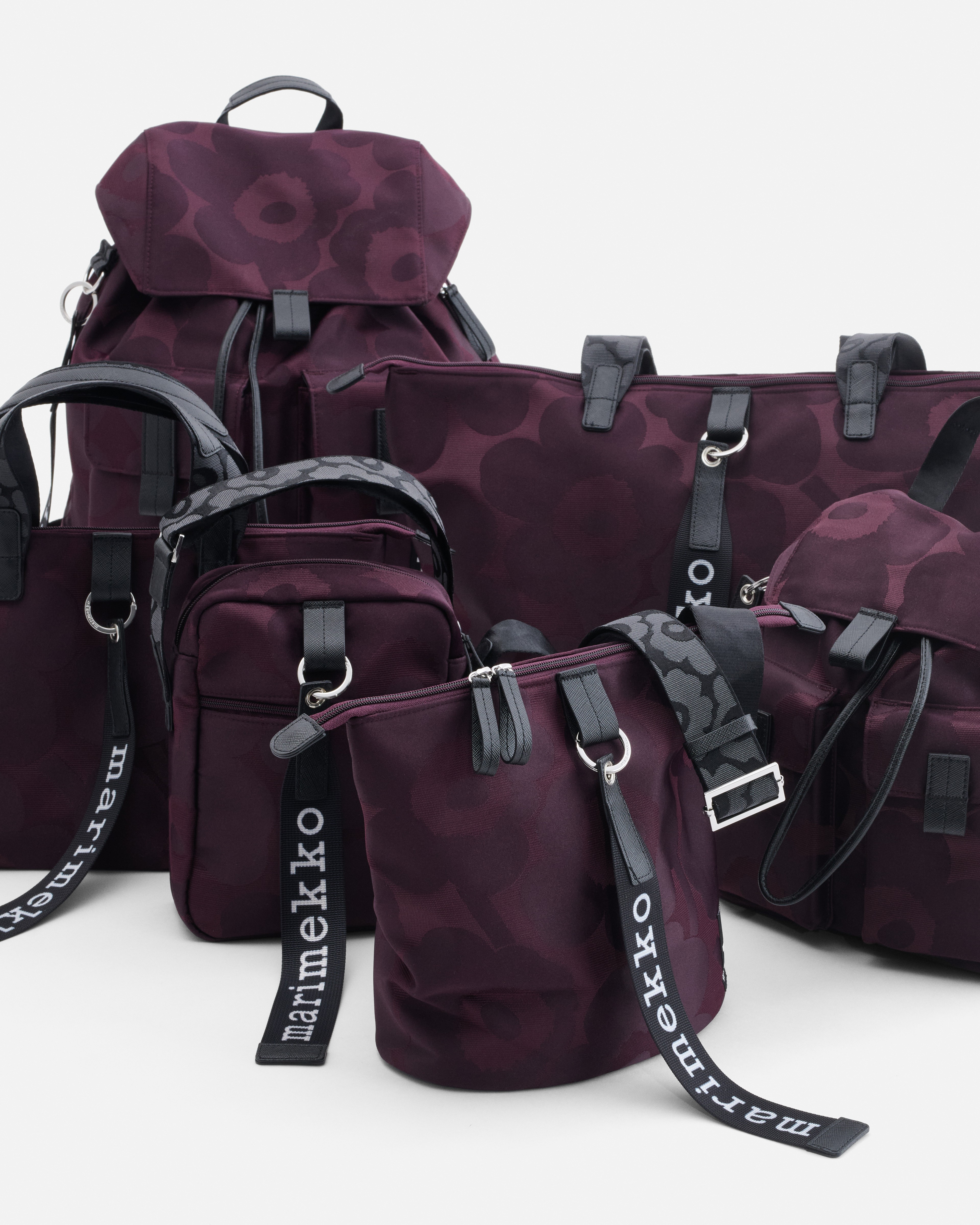 Everything Backpack L Unikko Laukku