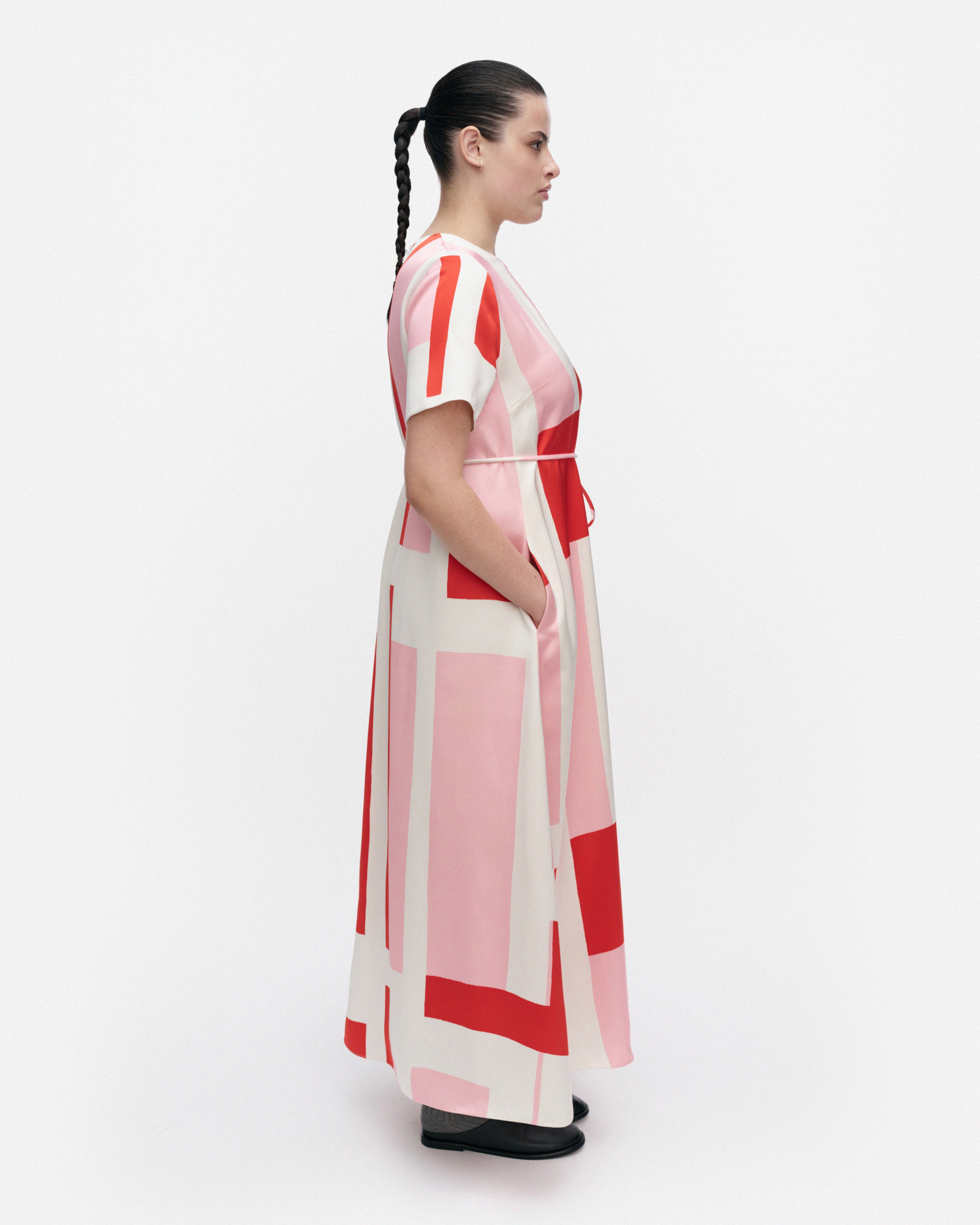Hiljaus Attika, Dress, off white, light pink, red,