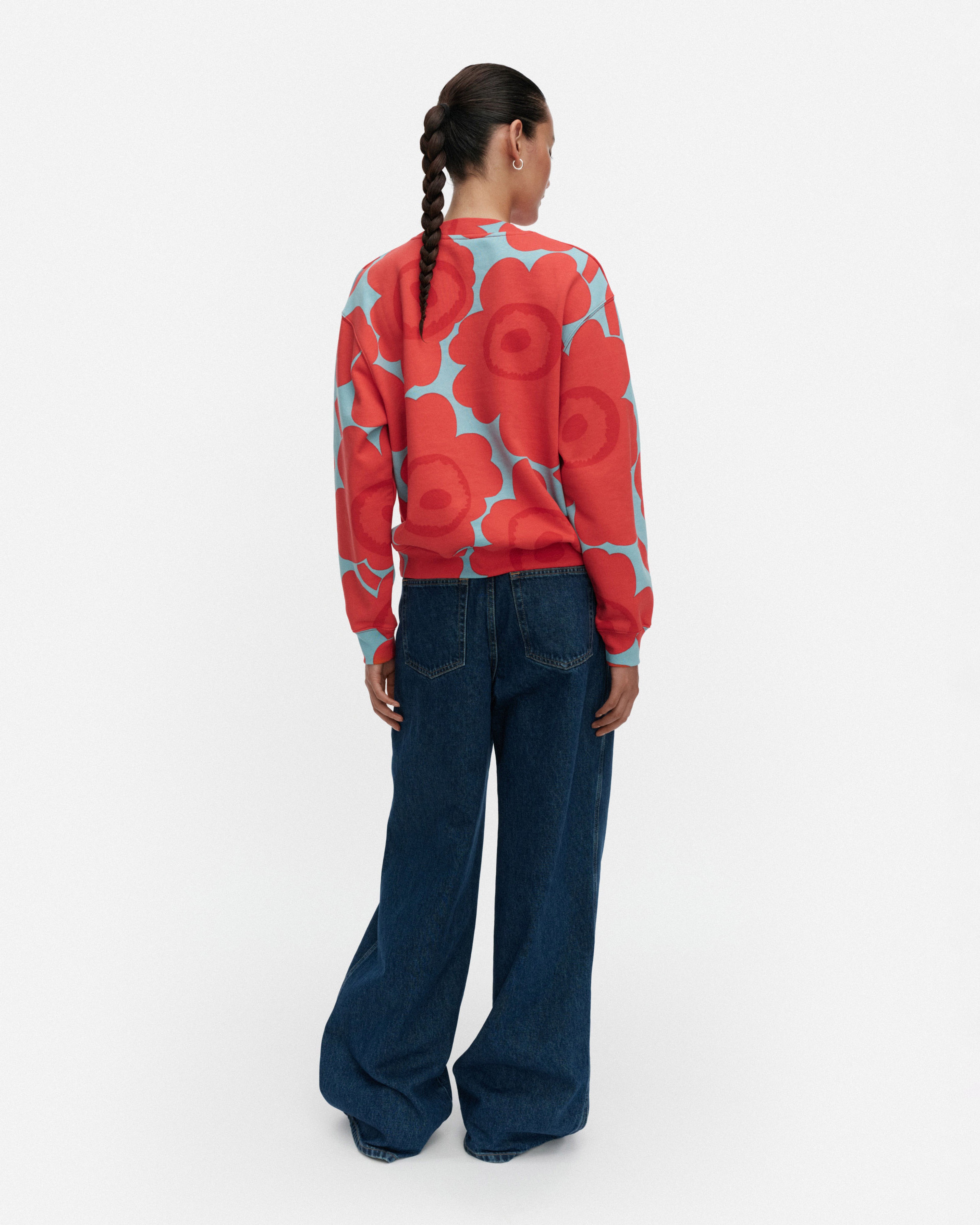 Leiot Unikko, Kioski sweatshirt, light blue, red,