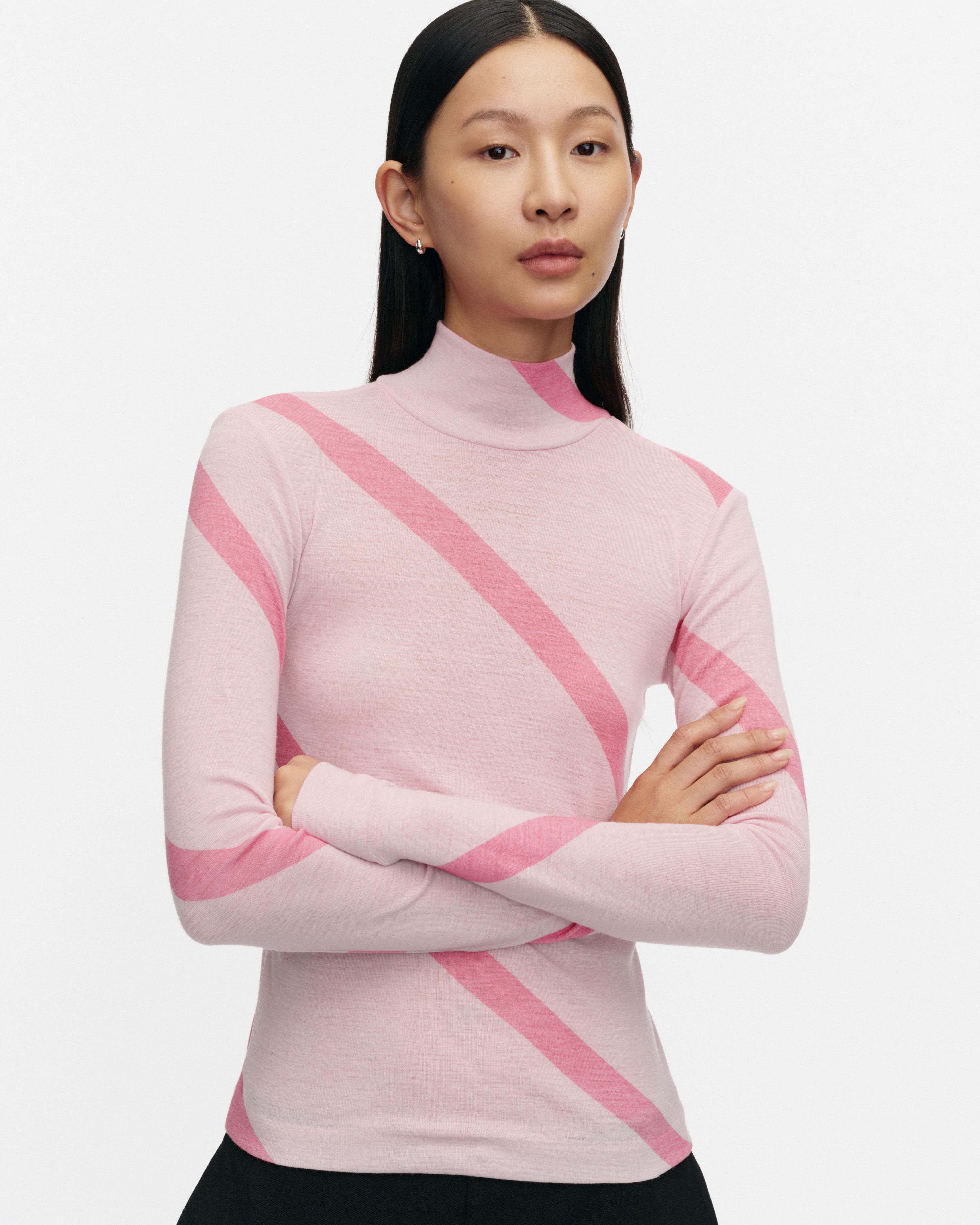 Vilpotus Basso, Turtleneck shirt, light pink, rose,