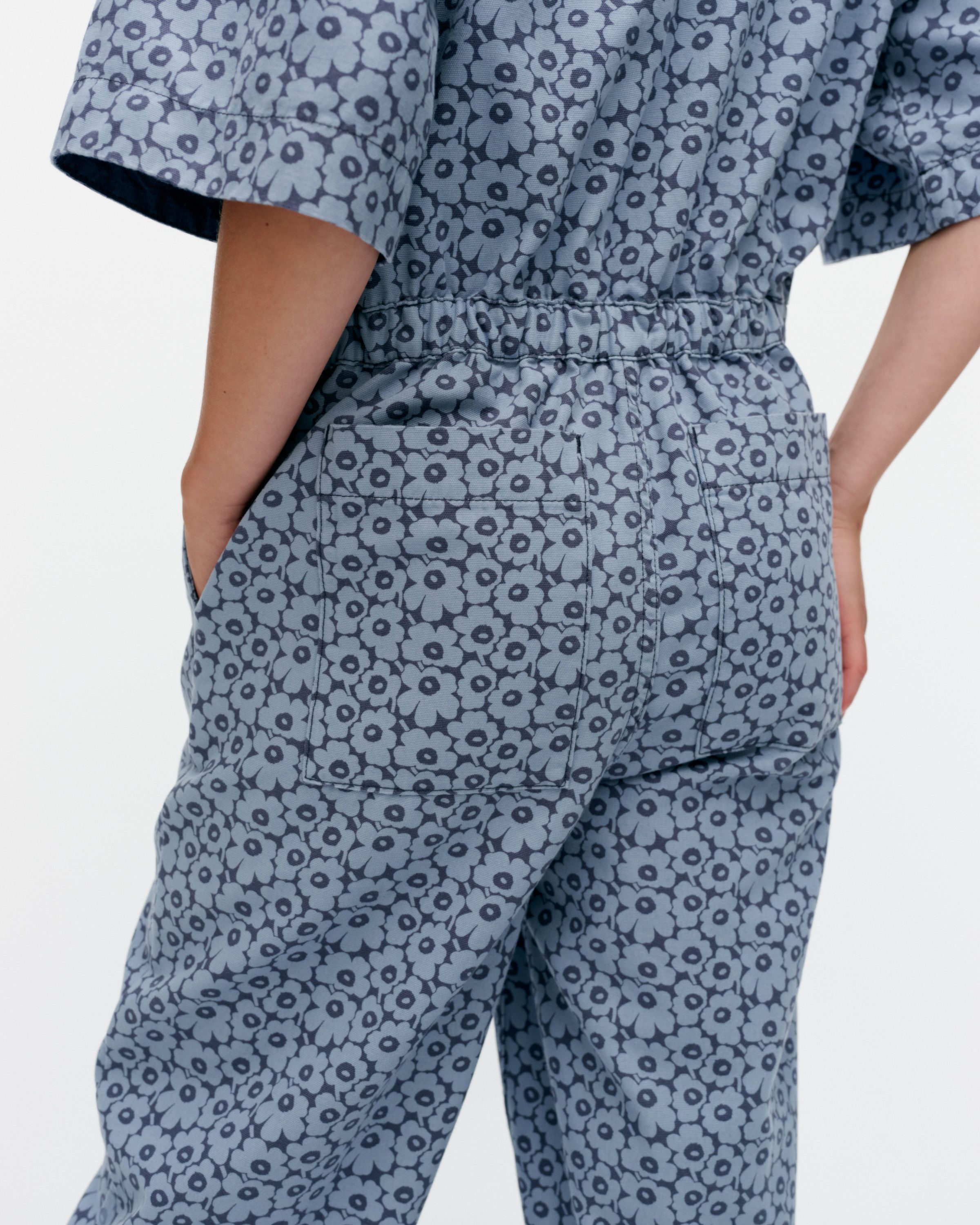 marimekko UNIKKO ジャンプスーツ Kukkein Unikko Cotton jumpsuit | Marimekko
