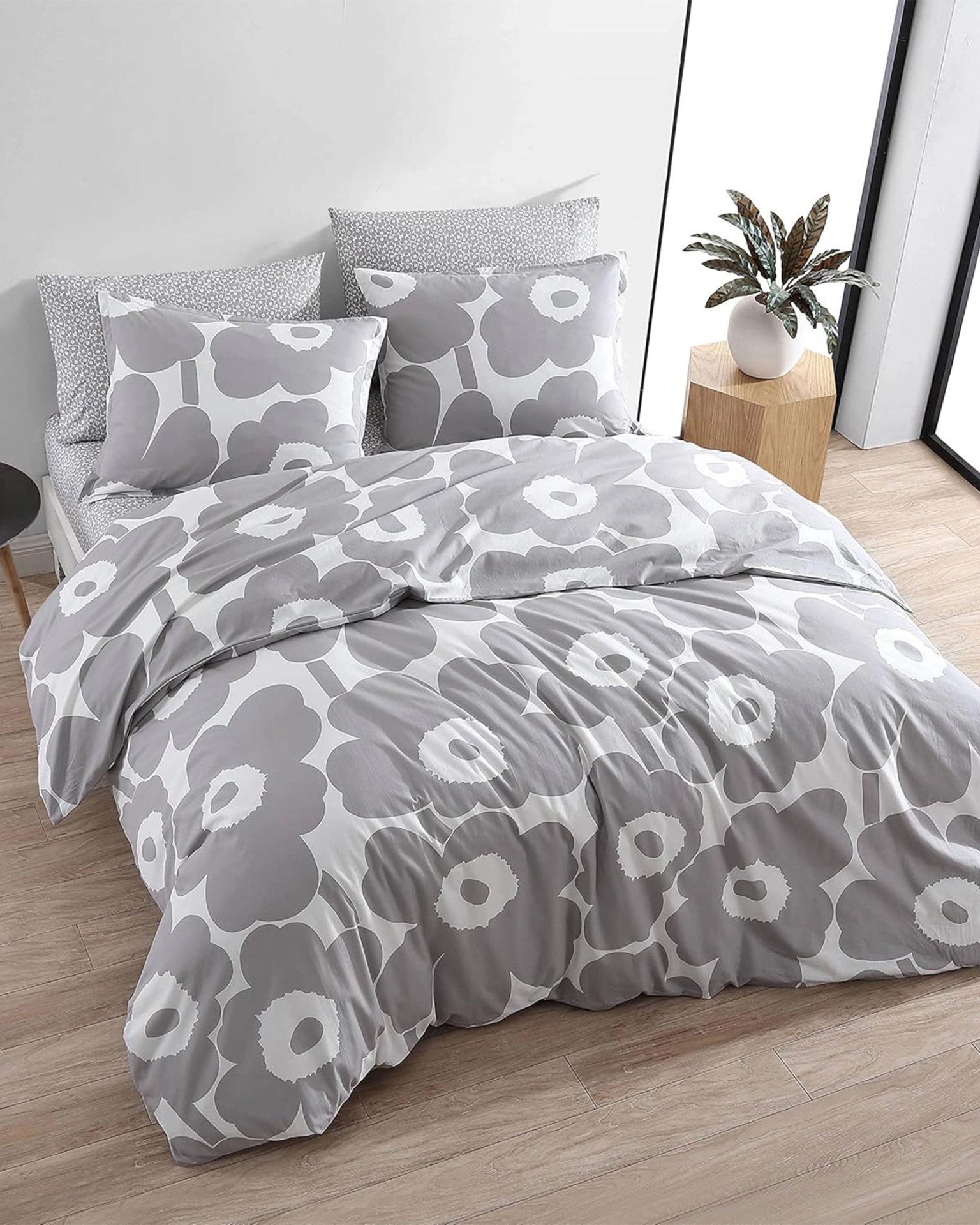 Unikko Queen Duvet cover set