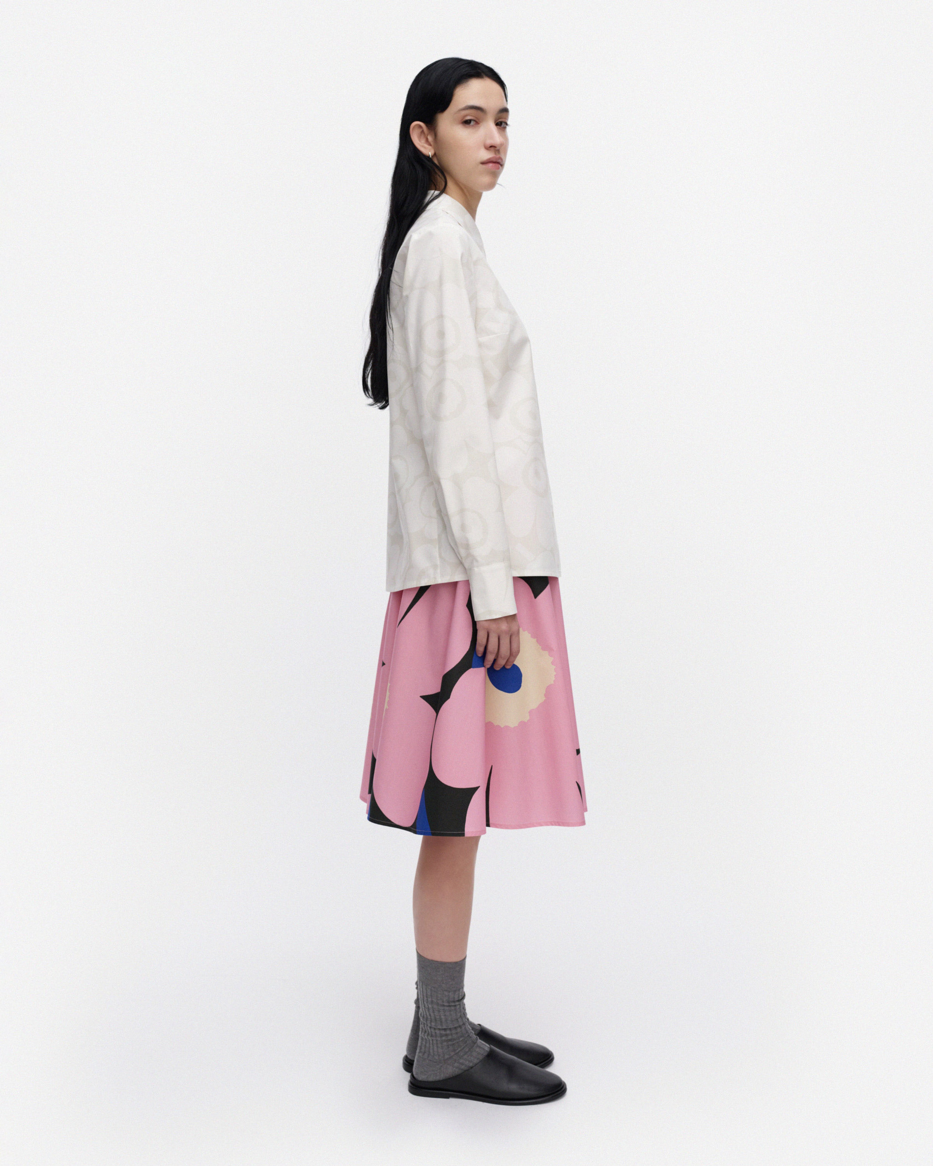 Uudestaan Unikko, Blouse, off white, light grey,