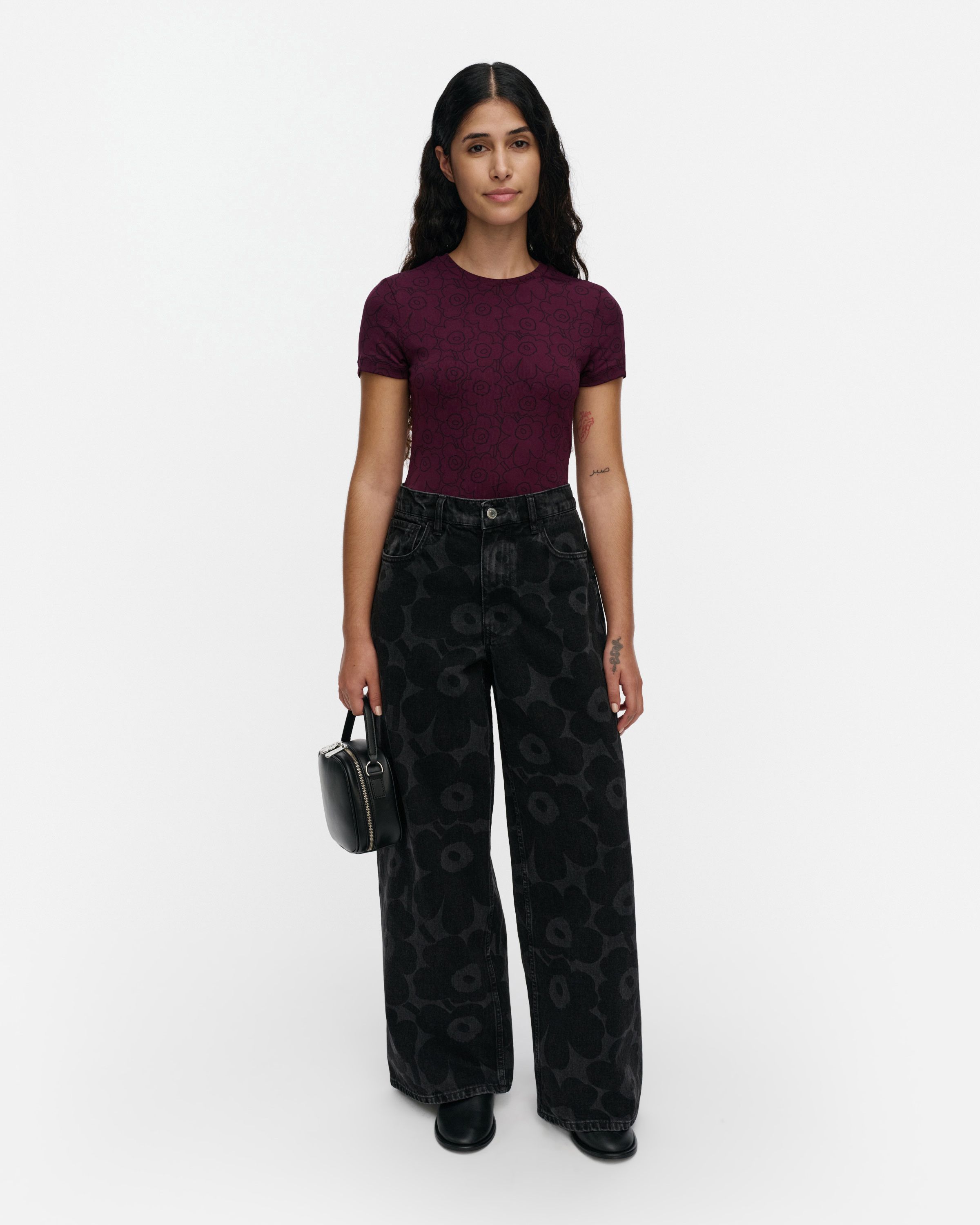 Maridenim Loose Unikko S Jeans (short) washed black | Marimekko