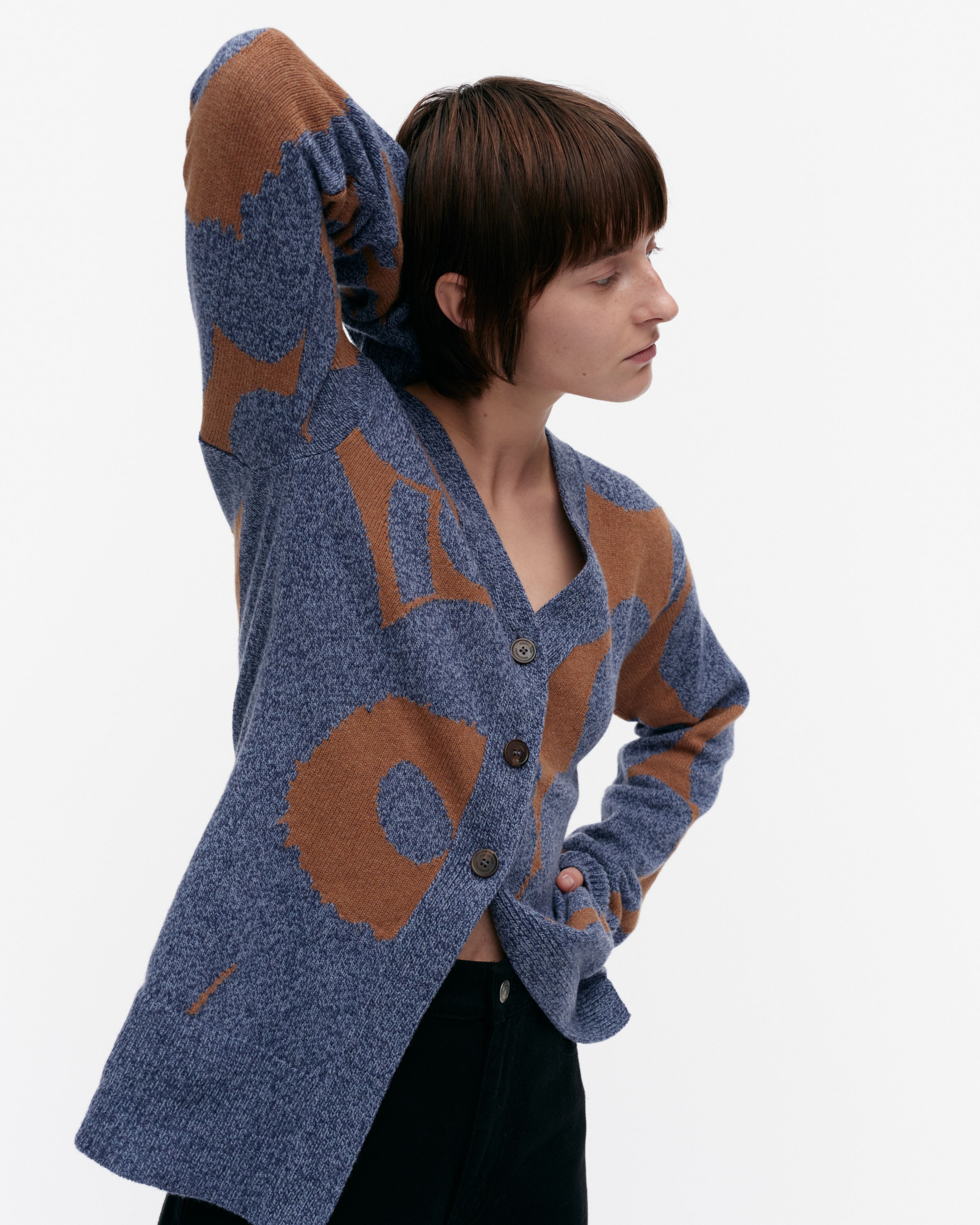 Kumma Unikko, Knitted cardigan, blue, brown,
